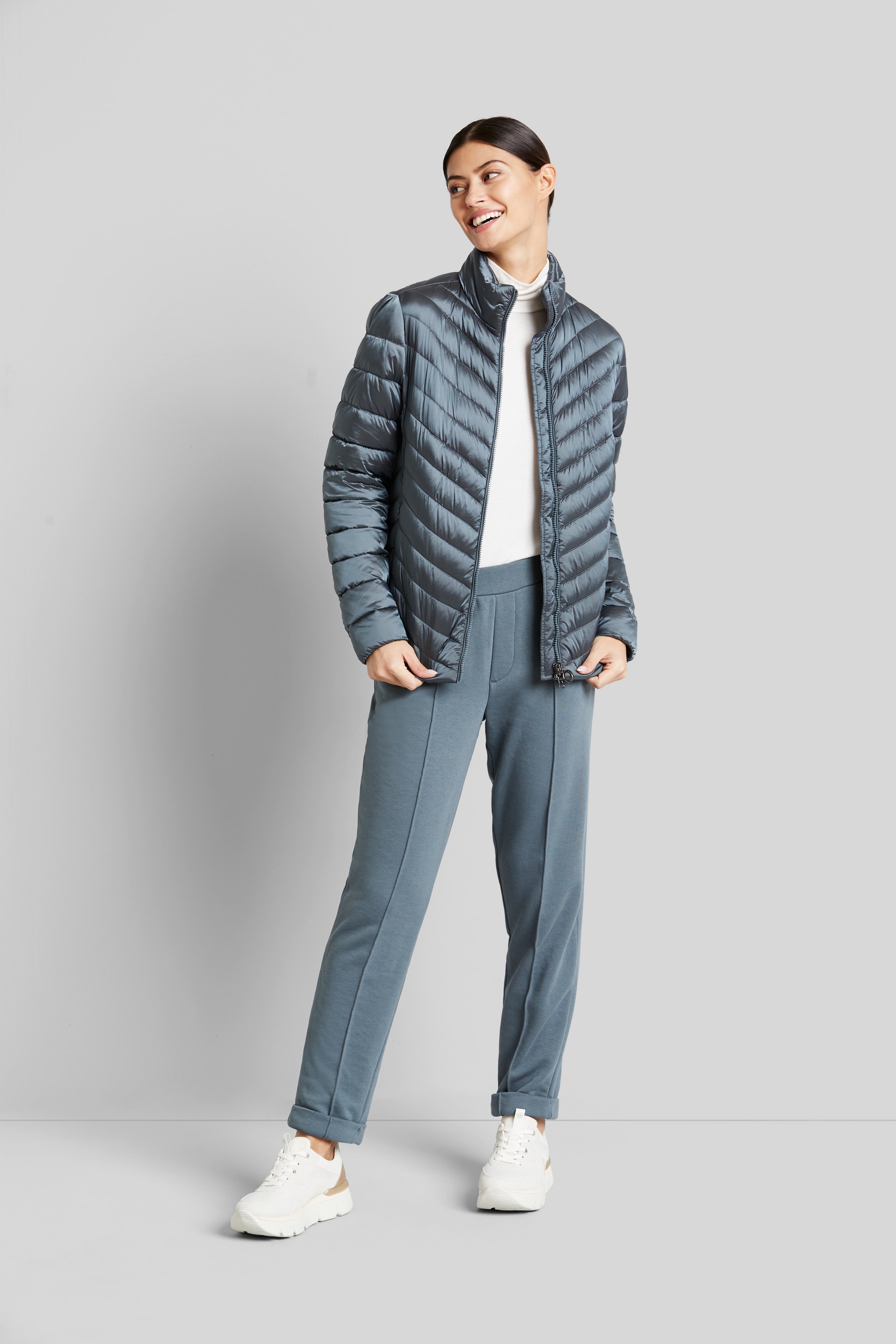 bugatti Langjacke, ohne Kapuze, mit femininem Steppbild