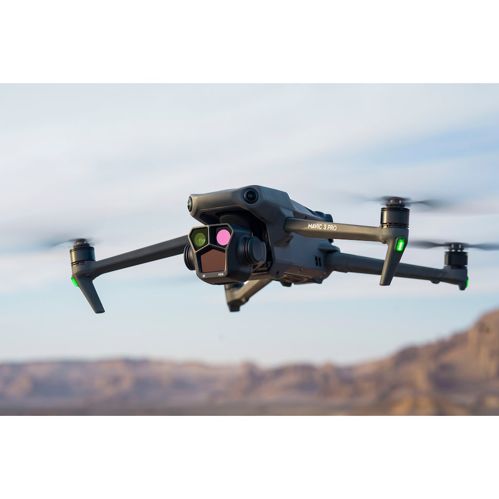 DJI Drohne »Mavic 3 Pro Fly More Combo (DJI RC PRO)«