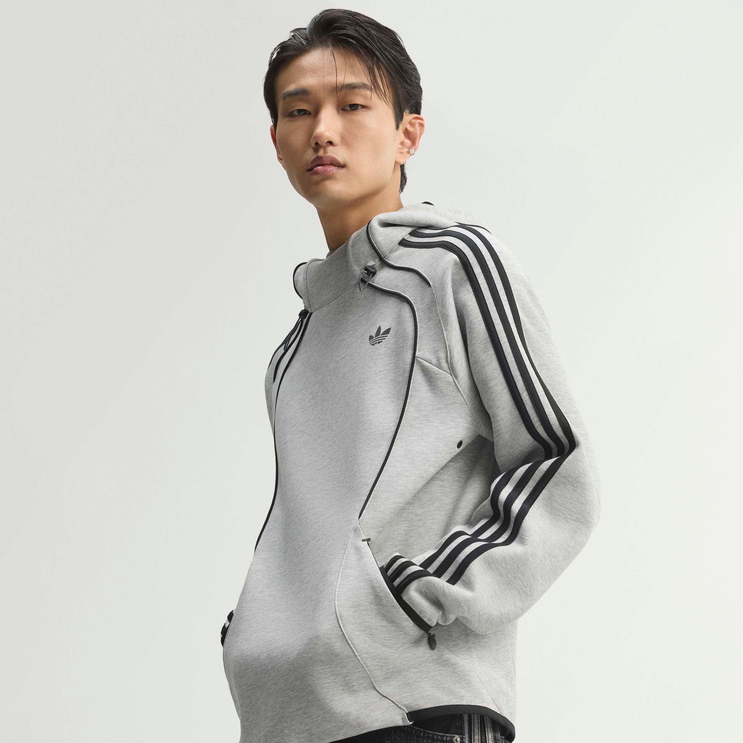 adidas Originals Kapuzensweatshirt »SPACER TEAMGEIST 26 CUTLINE HOODIE«
