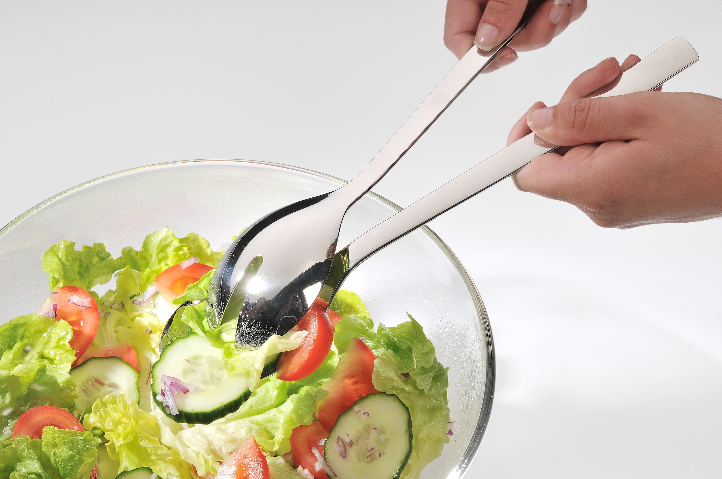 WMF Salatschüssel »Taverno«, 3 tlg., aus Glas, inkl. Salatbesteck, stilvolles Design, spülmaschinengeeignet