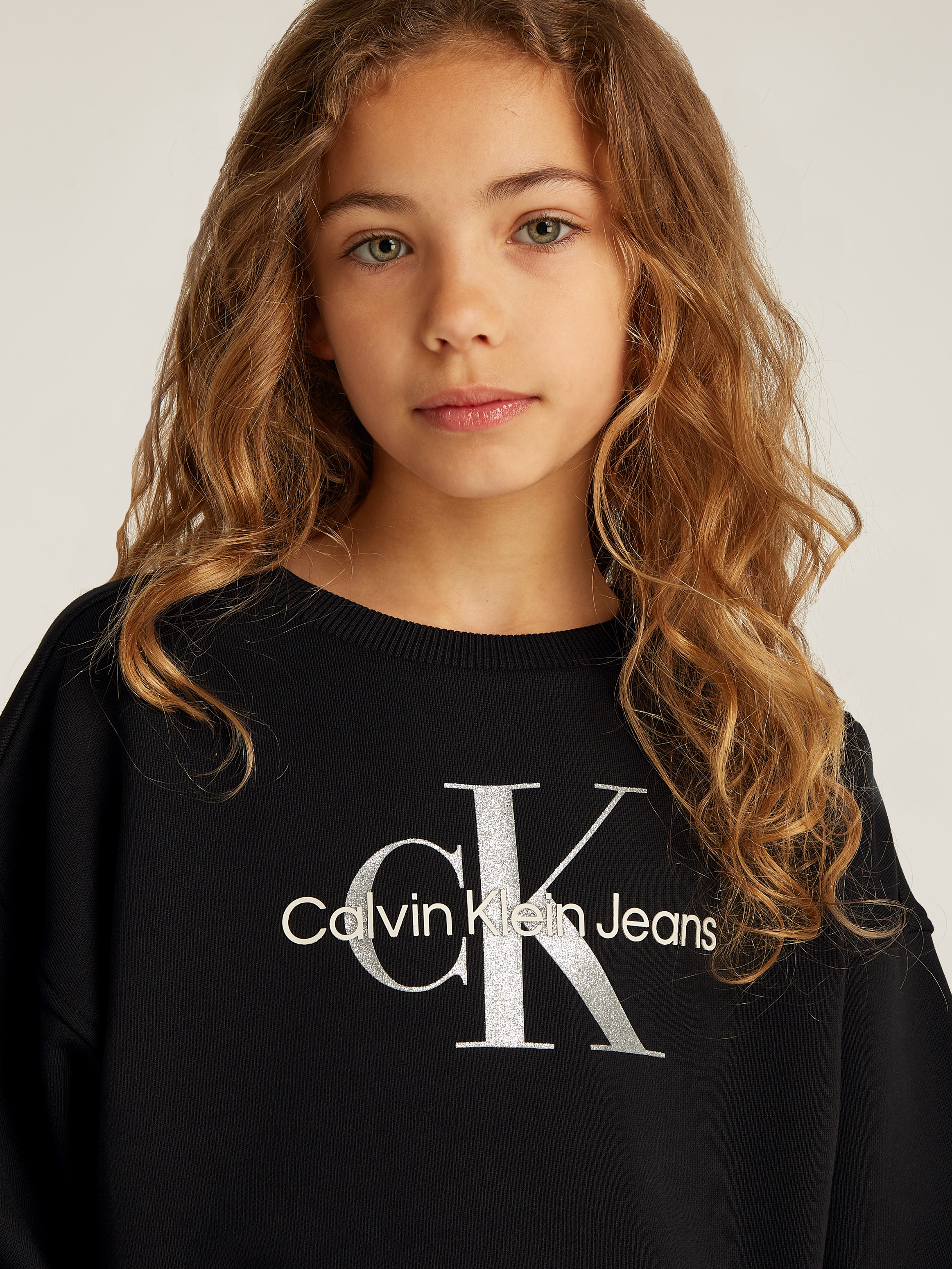 Calvin Klein Jeans Sweatshirt »GLITTER MONOLOGO CN SWEATSHIRT«, für Kinder bis 16 Jahre mit Logoschriftzug