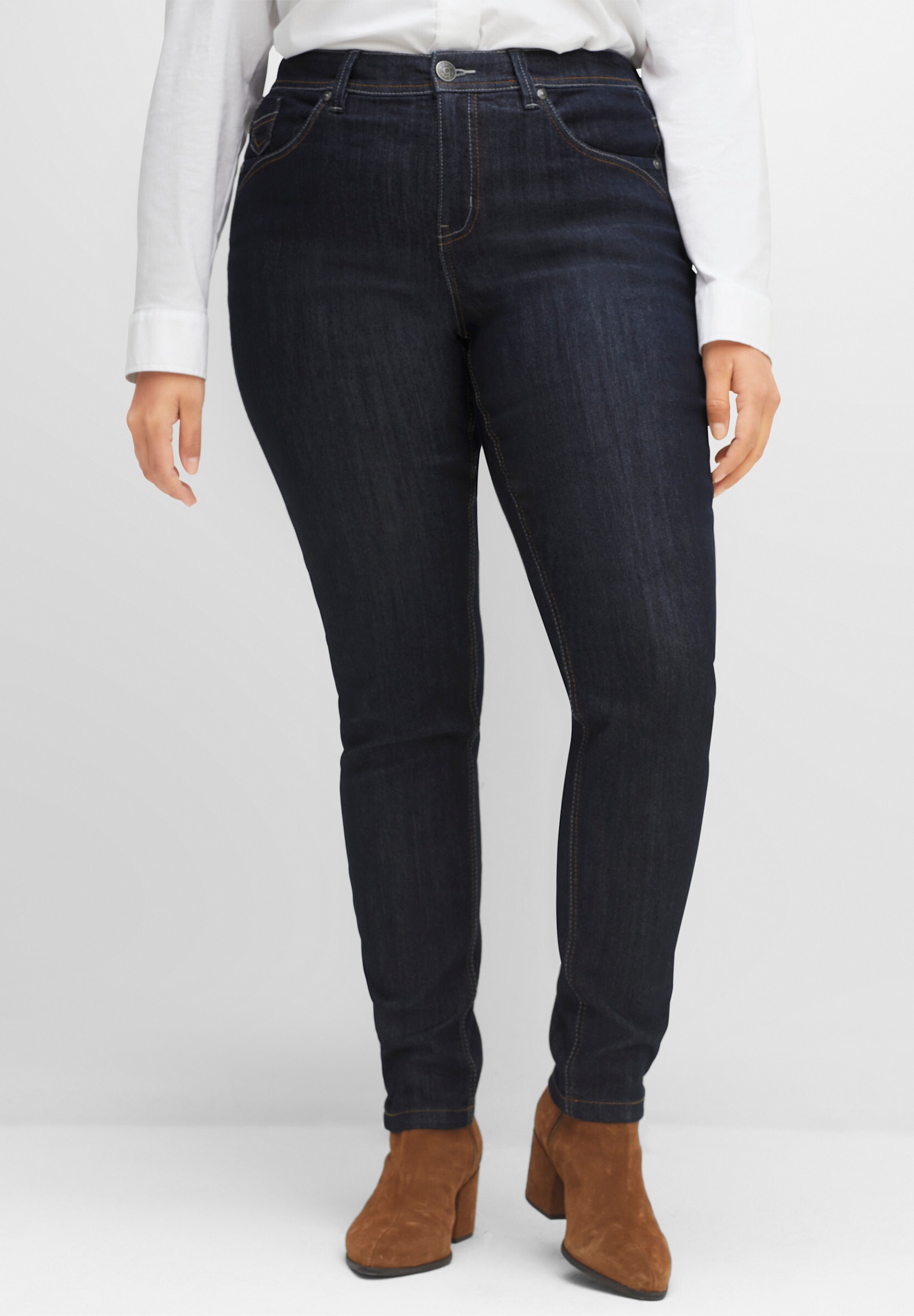 Sheego 5-Pocket-Jeans »Stretch-Jeans Jeans mit Kontrastnähten« »Die Schmale« mit zweifarbigen Kontrastnähten