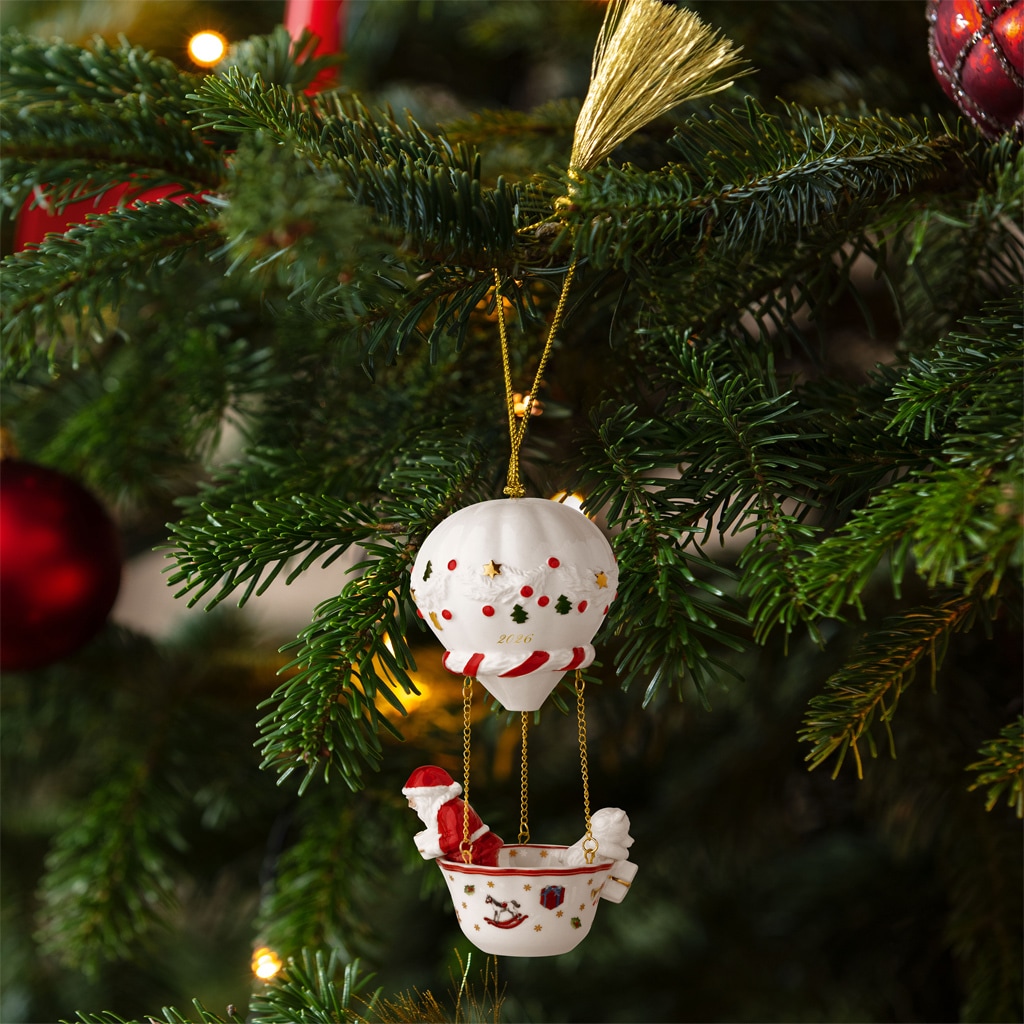 Villeroy & Boch Weihnachtsfigur »Ornament Heißluftballon 2026 Christmas Classics 7,1 x 6,4 x 15,3 cm weiß-gold« Nur Dekoration