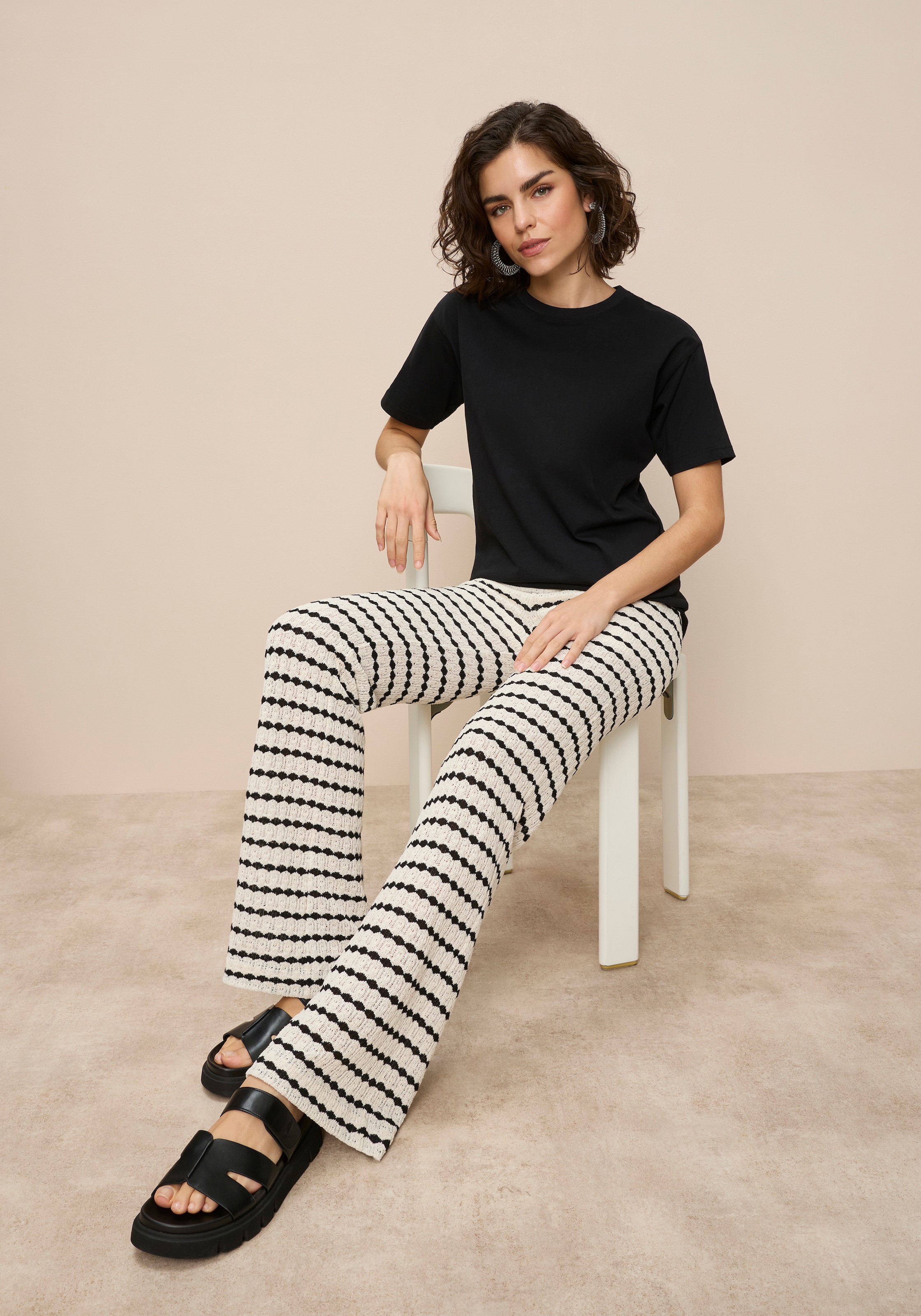 Tamaris Oversize-Shirt in Longform mit abgerundetem Saum