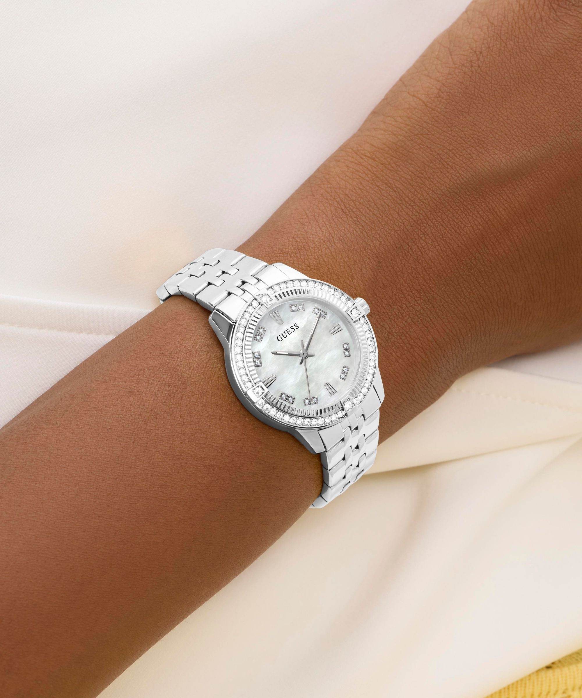 Guess Quarzuhr »COLETTE« Armbanduhr, Damenuhr, Edelstahlarmband, analog