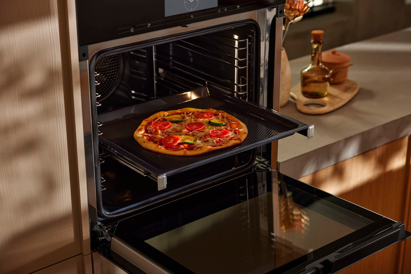 Miele Teleskop-Vollauszug »HFC 70-C«