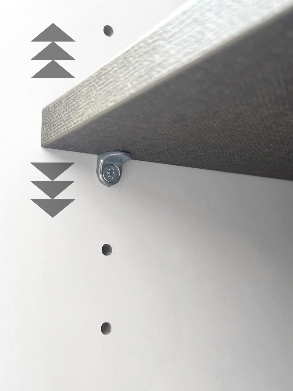 INOSIGN Kleiderschrank »AMETISTA, Drehtürenschrank, designgeformten Fronten«, Made in Italy, hochglanz lackiert, Basisausführung, Zubehör extra