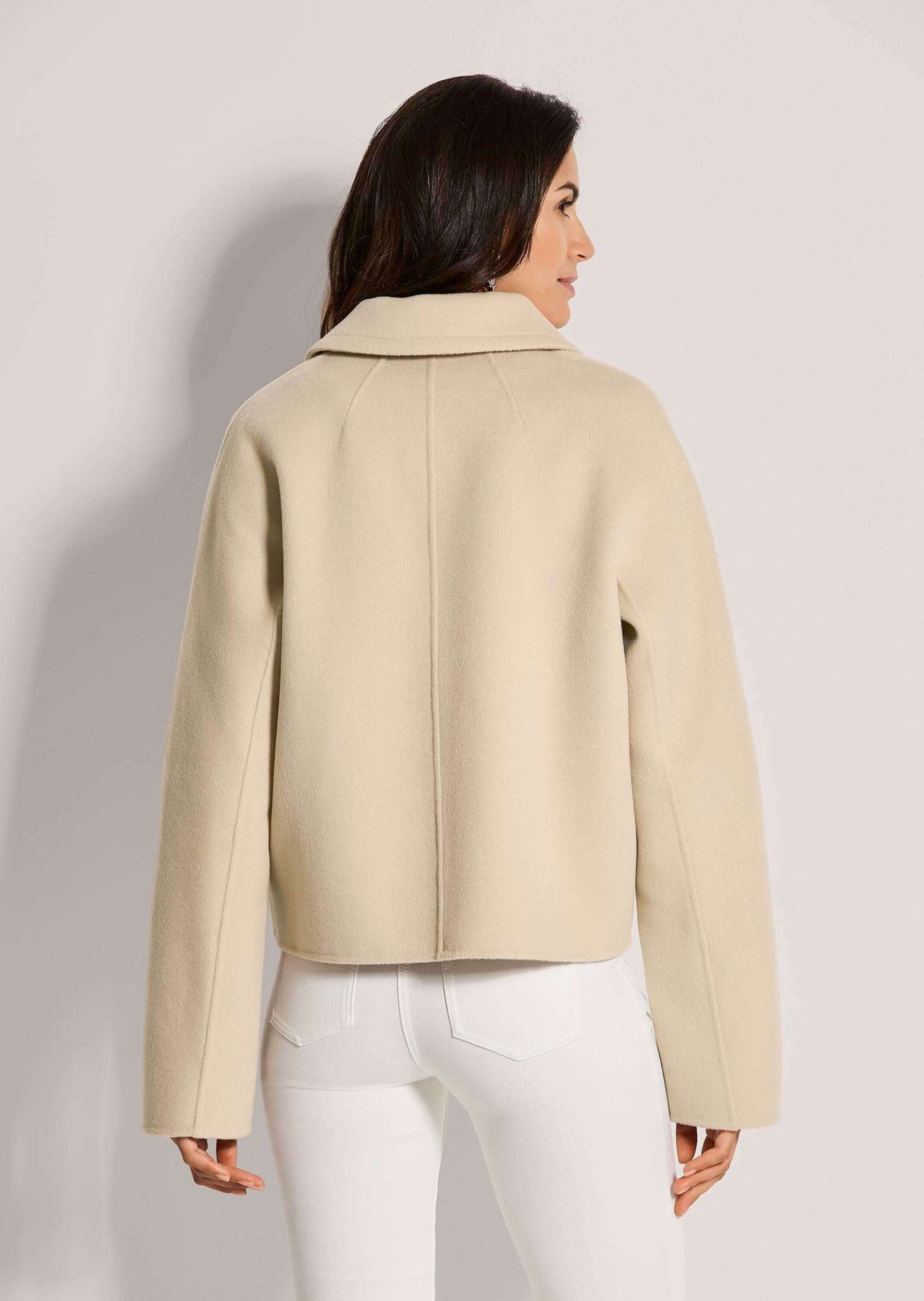 MADELEINE Kurzjacke »Doubleface-Jacke Kurzjacke mit goldenen Knöpfen« Doubleface