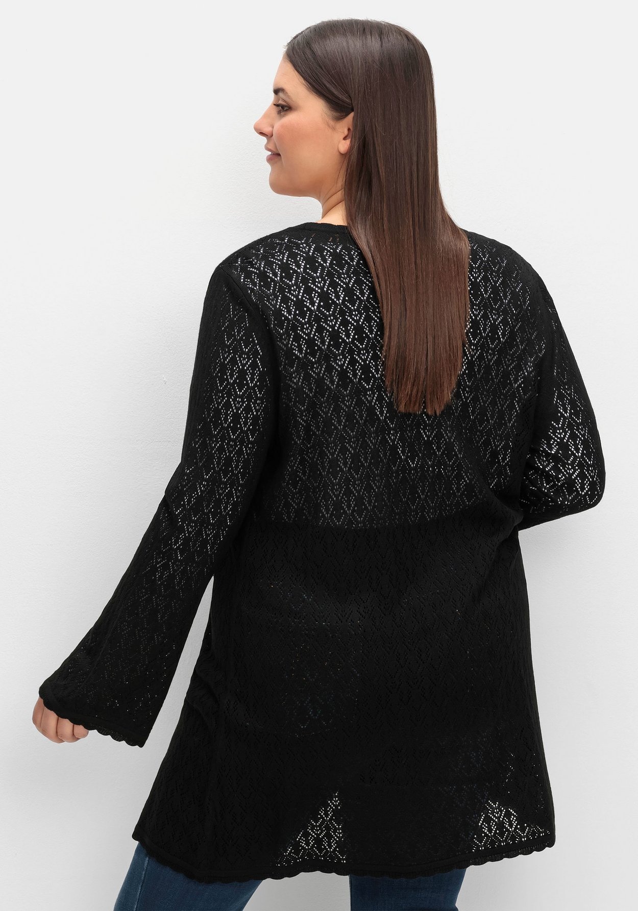Sheego Longstrickjacke »Lange Ajour-Strickjacke mit leicht transparentem Ajourstrickmuster«, mit leicht transparentem Ajourstrickmuster
