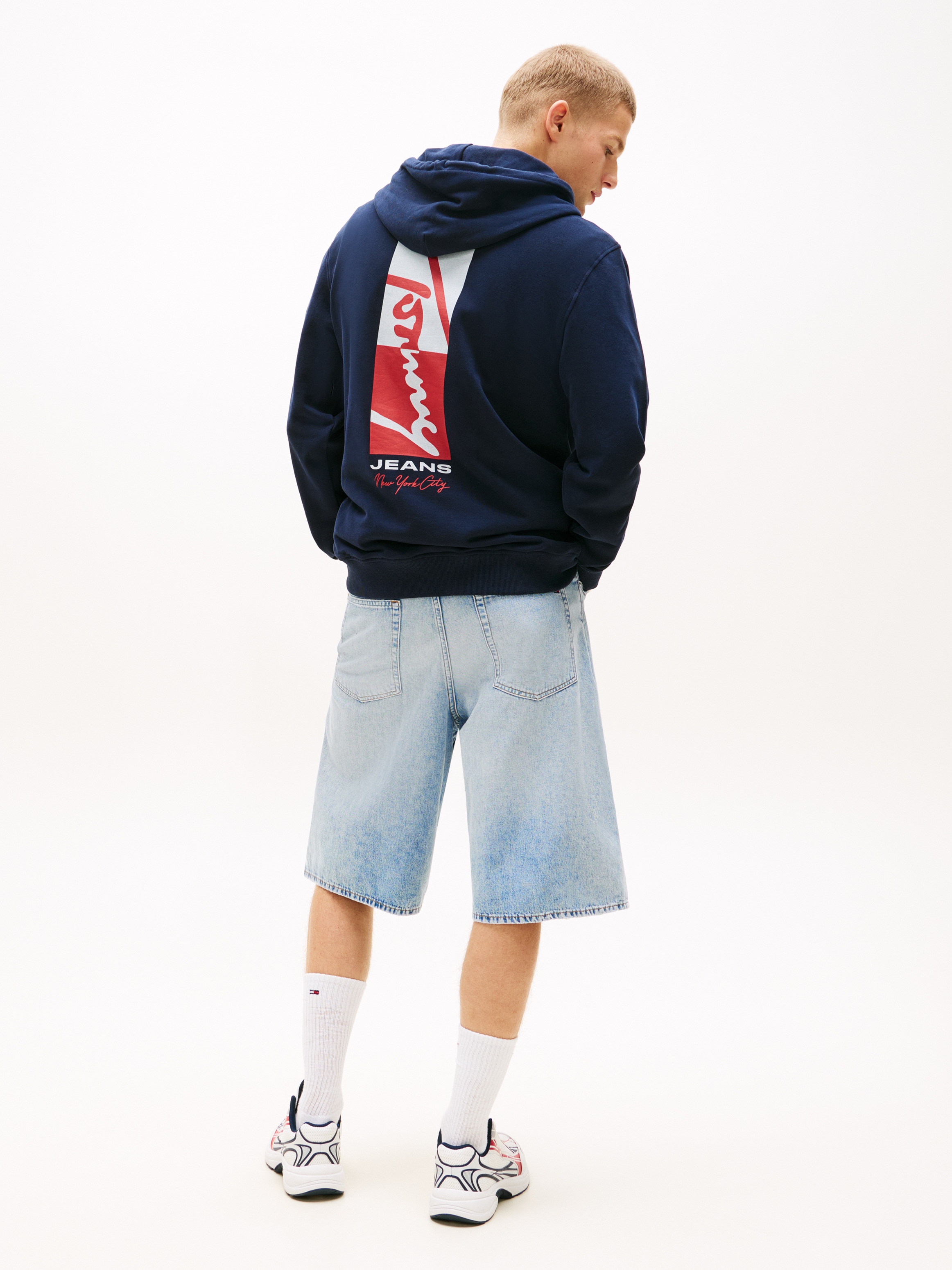 Tommy Jeans Kapuzensweatshirt »TJM REGULAR SIGN BACKPRINT«, Regular fit mit Markenprint
