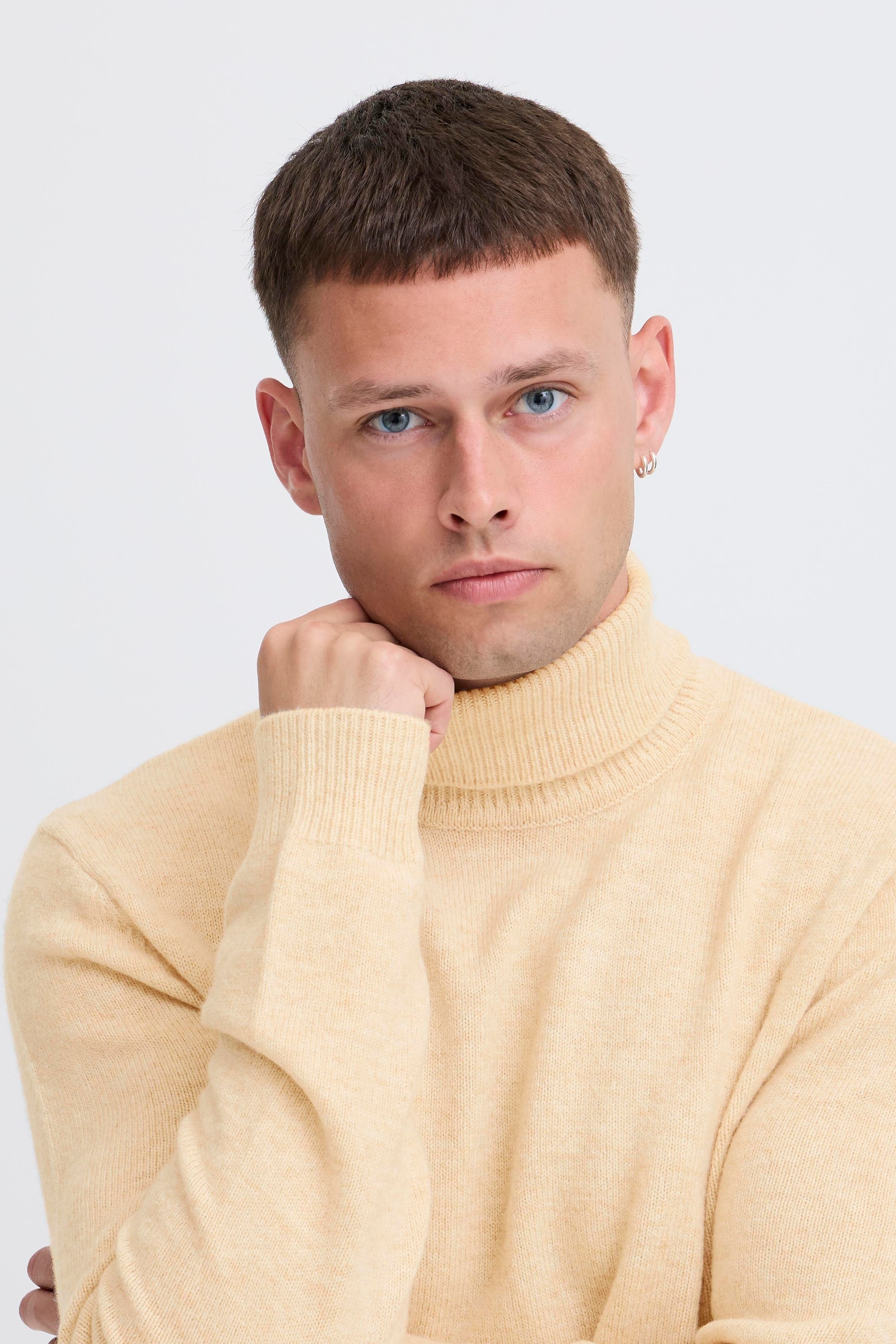 Blend Rollkragenpullover »BHBRANKO ROLL KNIT« mit Markenlabel, aus Wollmischung, Regular Fit, hüftlang