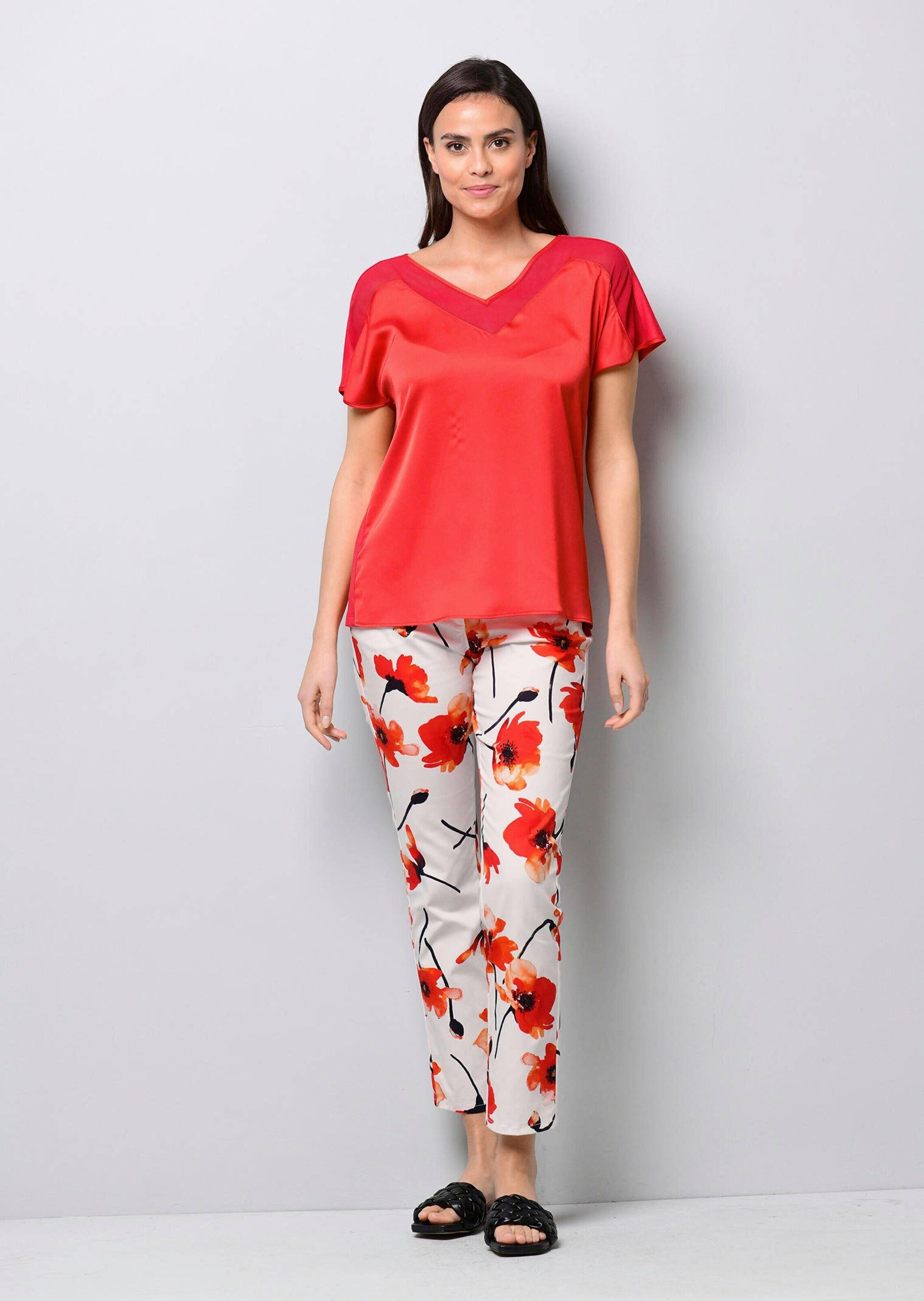 Alba Moda Kurzarmshirt »Shirt Shirt mit Spitzen am Ausschnitt«