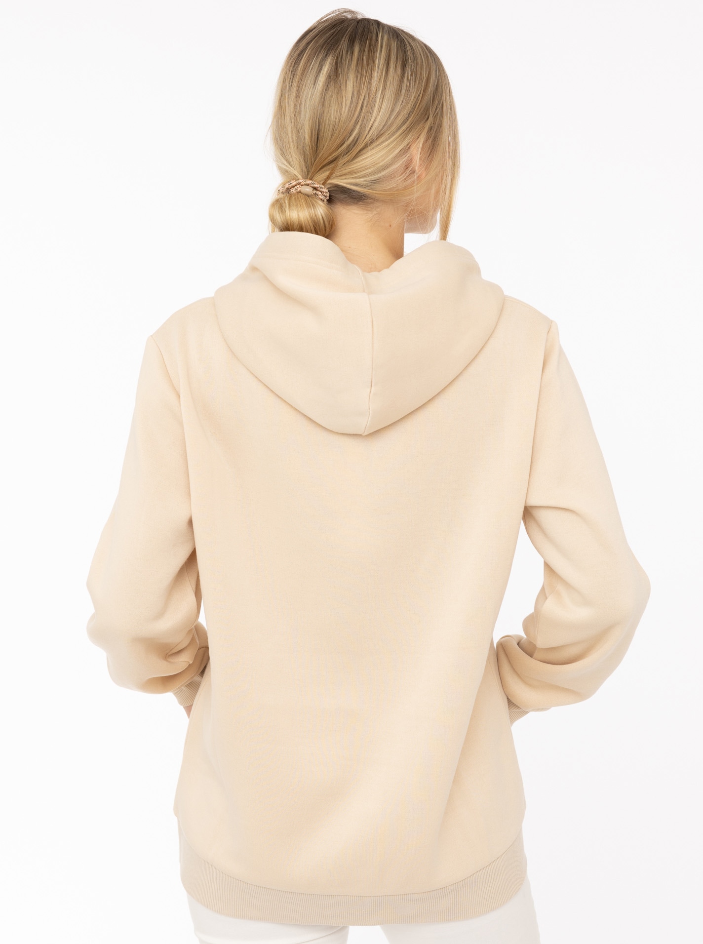 Zwillingsherz Hoodie »"Wild But Cute"«, Mini-Me,mit niedlichem Teddybär und selbstbewusstem Slogan
