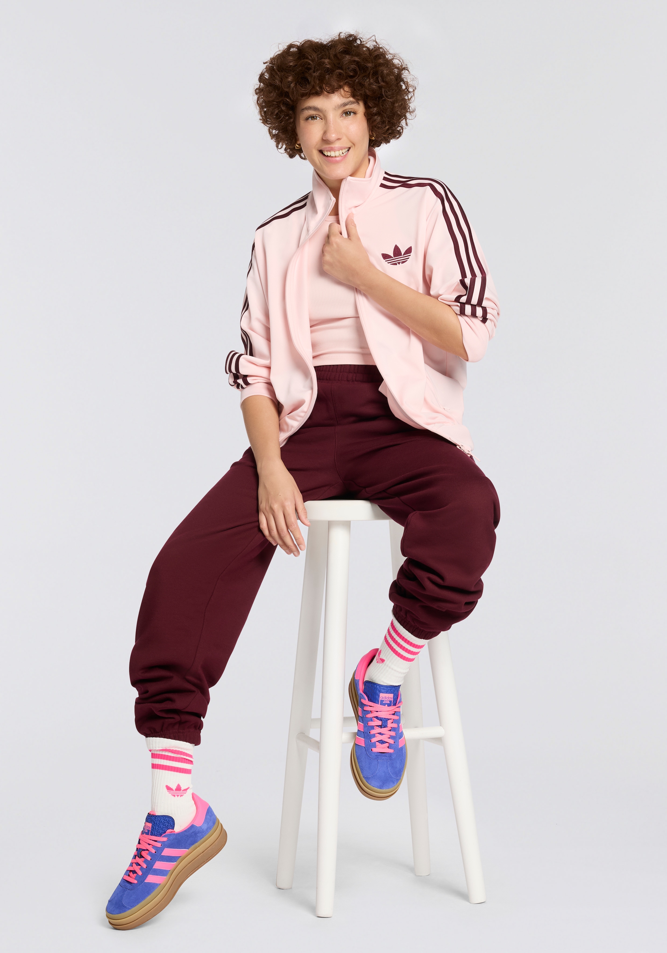 adidas Originals Sportsocken »TREFOIL CUSHION CREW SOCKEN, 3 PAAR« 3 Paar tlg. für Erwachsene, 3er-Pack, mit Logodruck, wadenlang