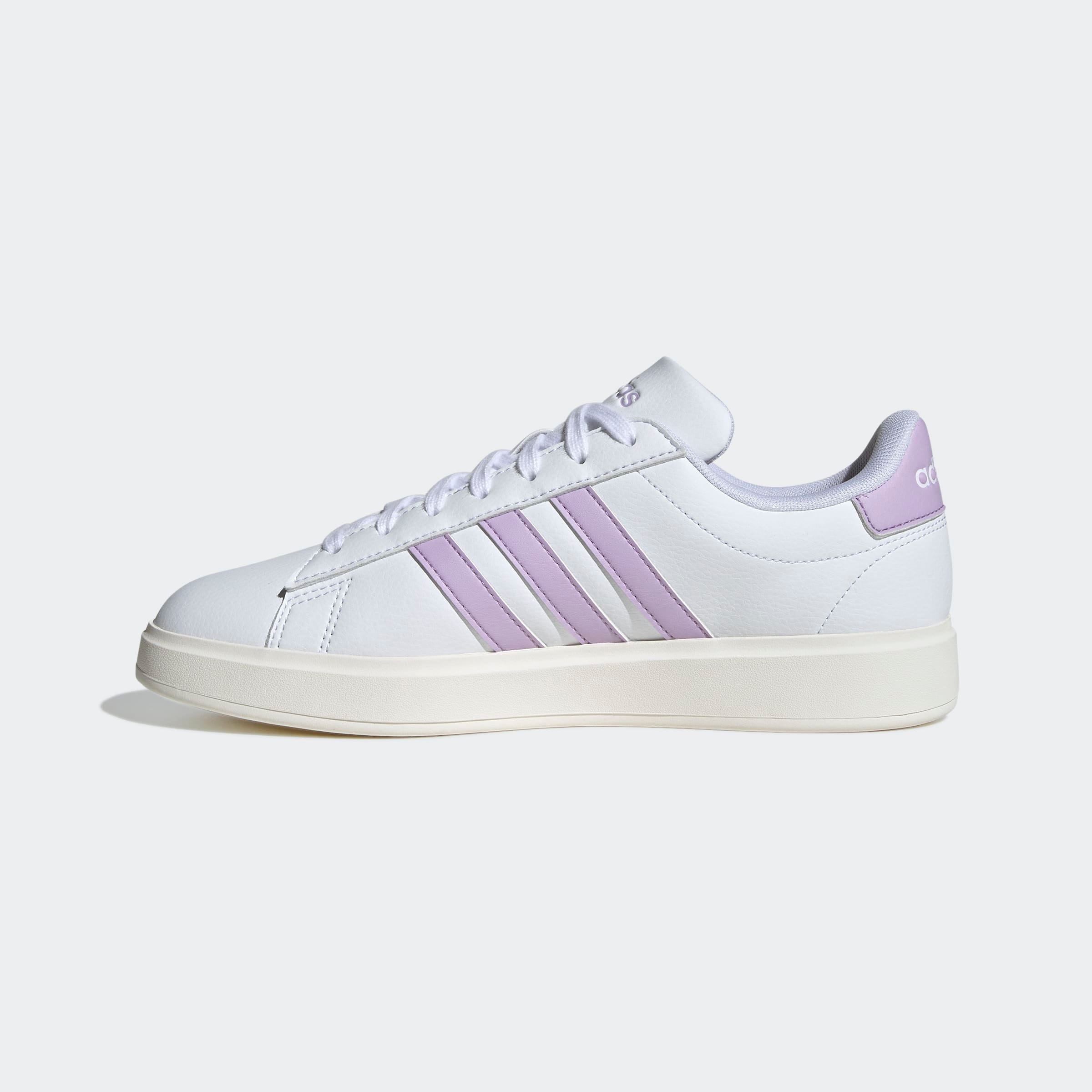 adidas Sportswear Sneaker »GRAND COURT CLOUDFOAM LIFESTYLE COURT COMFORT«, Design auf den Spuren des adidas Superstar