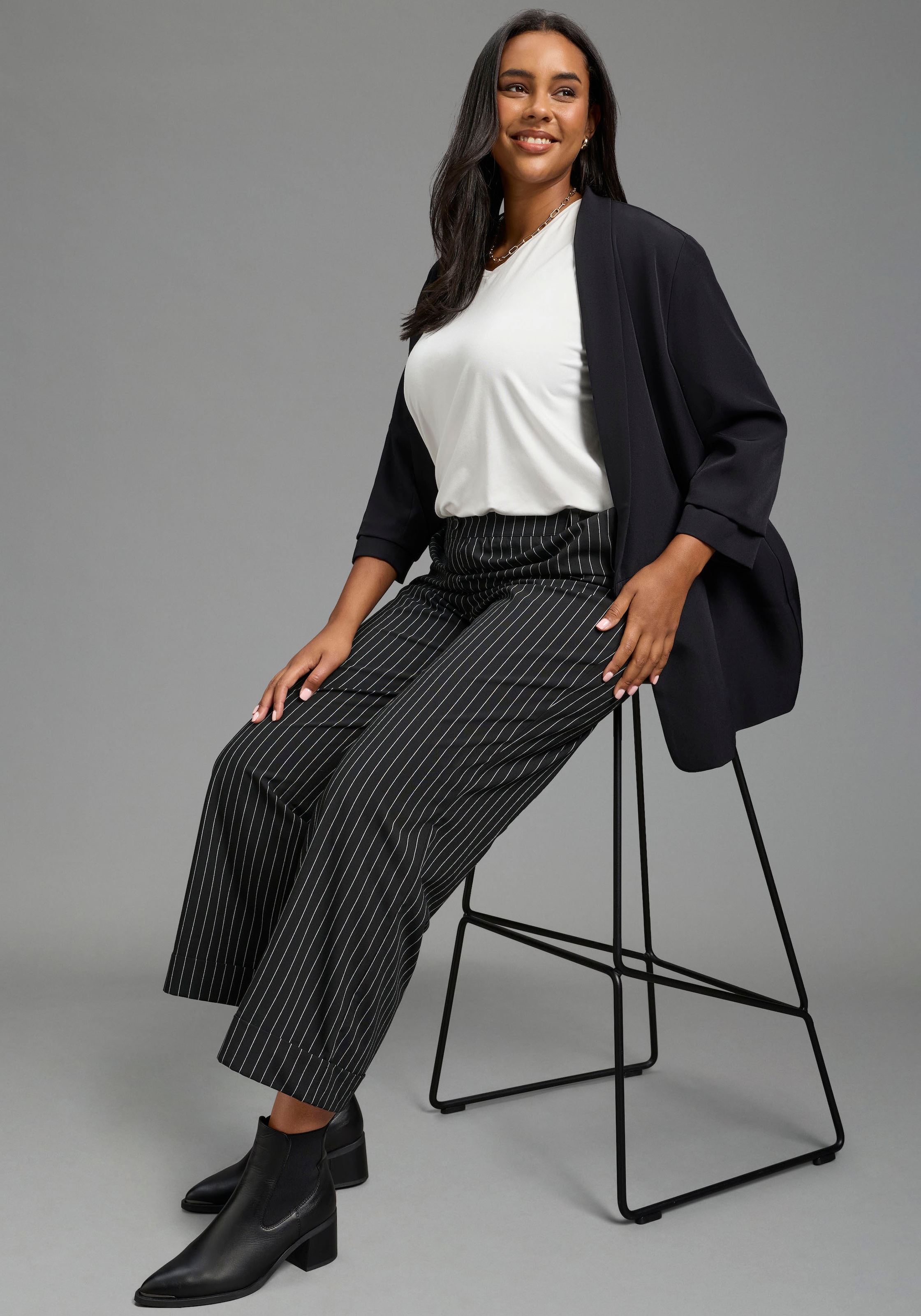 Laura Scott CURVE Longblazer »Große Größen« feminin geschnittener Blazer, figurumspielende Passform