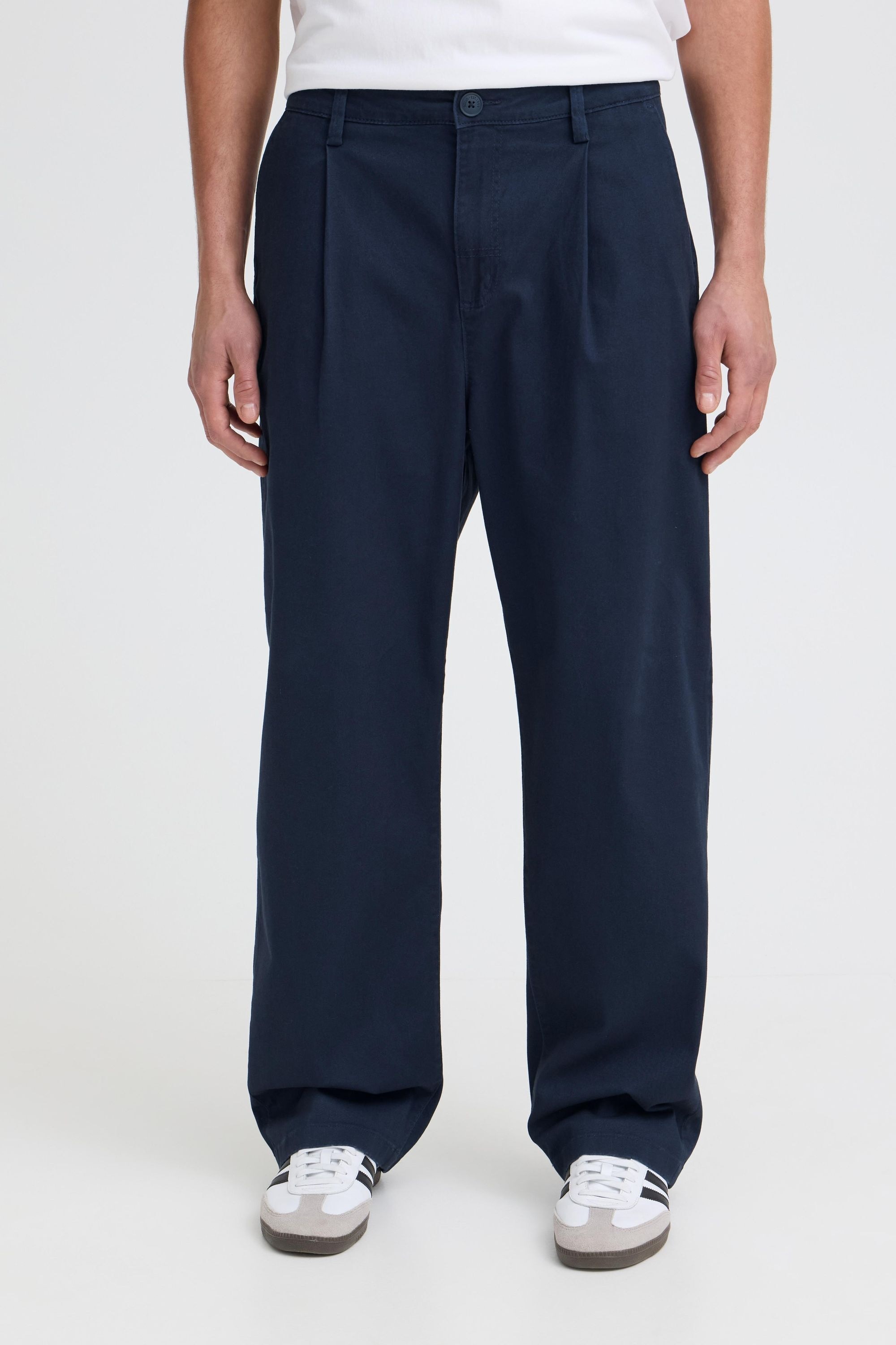 !Solid Chinohose »Chinohose SDMohan Relaxed Fit«