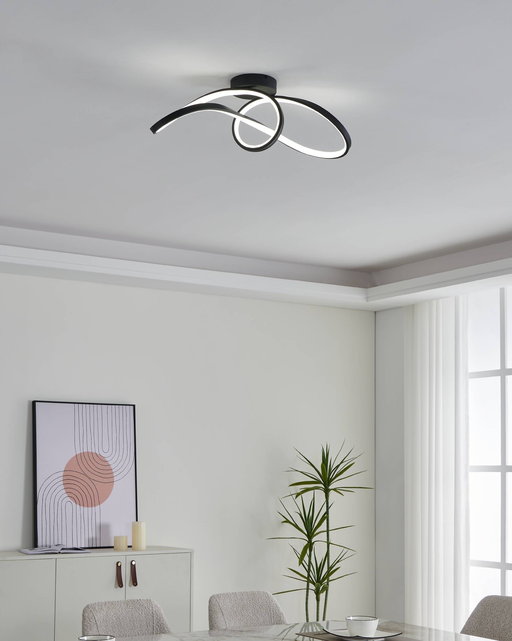 EGLO Deckenleuchte »Calarossa-Z Deckenlampe, ZigBee, App und Sprachsteuerung, Metall« LED-Modul 1 Stk. Kaltweiß | RGB Wand-/Deckenleuchte - L70,5 x B23 x H20,5 cm - schwarz - 22W inkl.