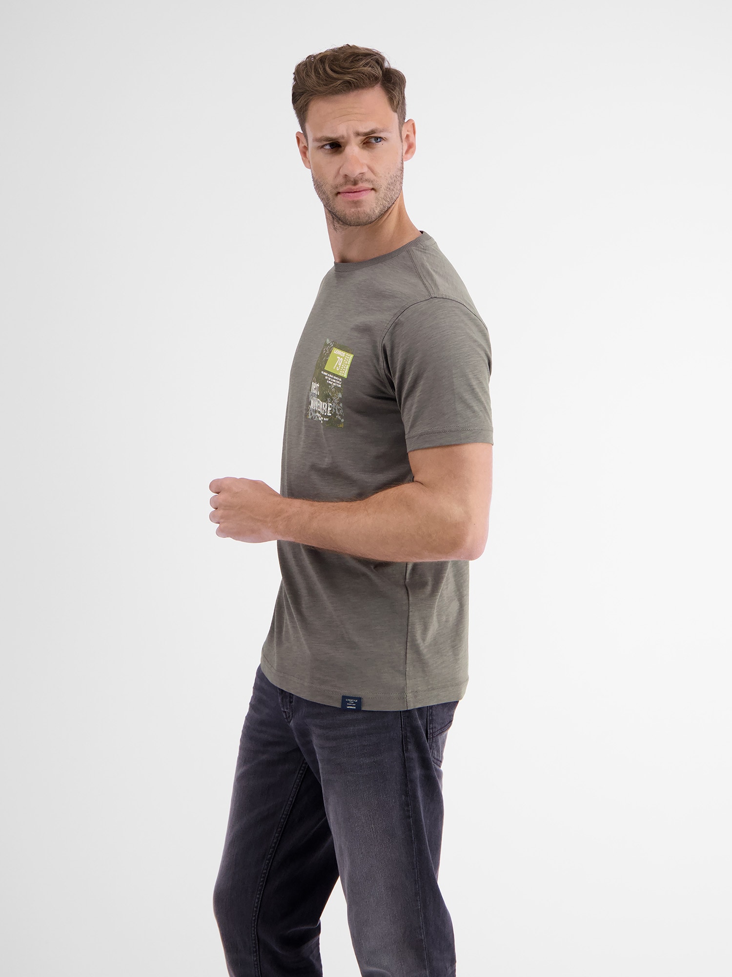 LERROS T-Shirt »LERROS O-Neck T-Shirt, Brustprint«