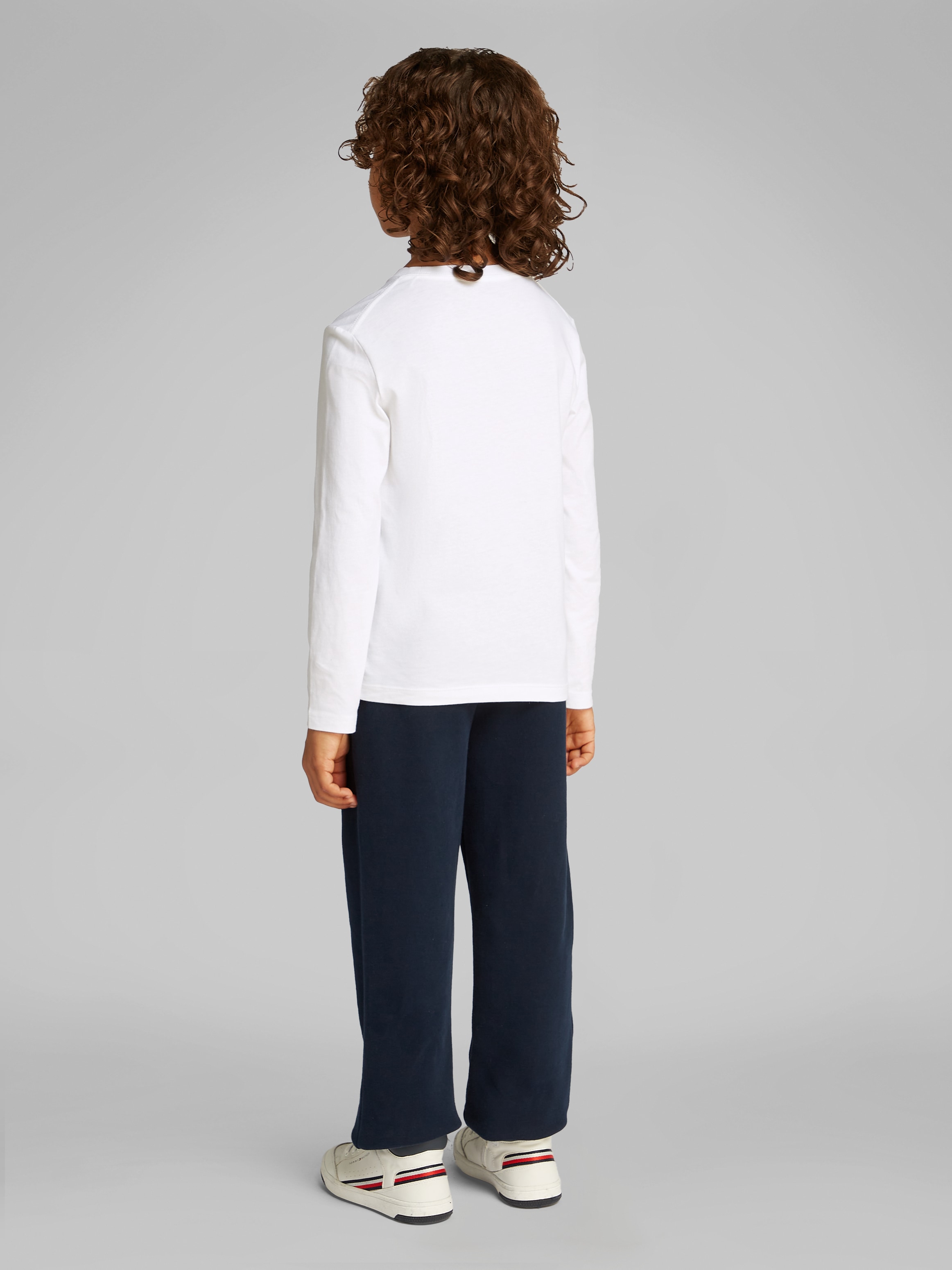 Calvin Klein Jeans Langarmshirt »Chest Monologo Ls T-Shirt«, für Kinder bis 16 Jahre und mit Logoschriftzug