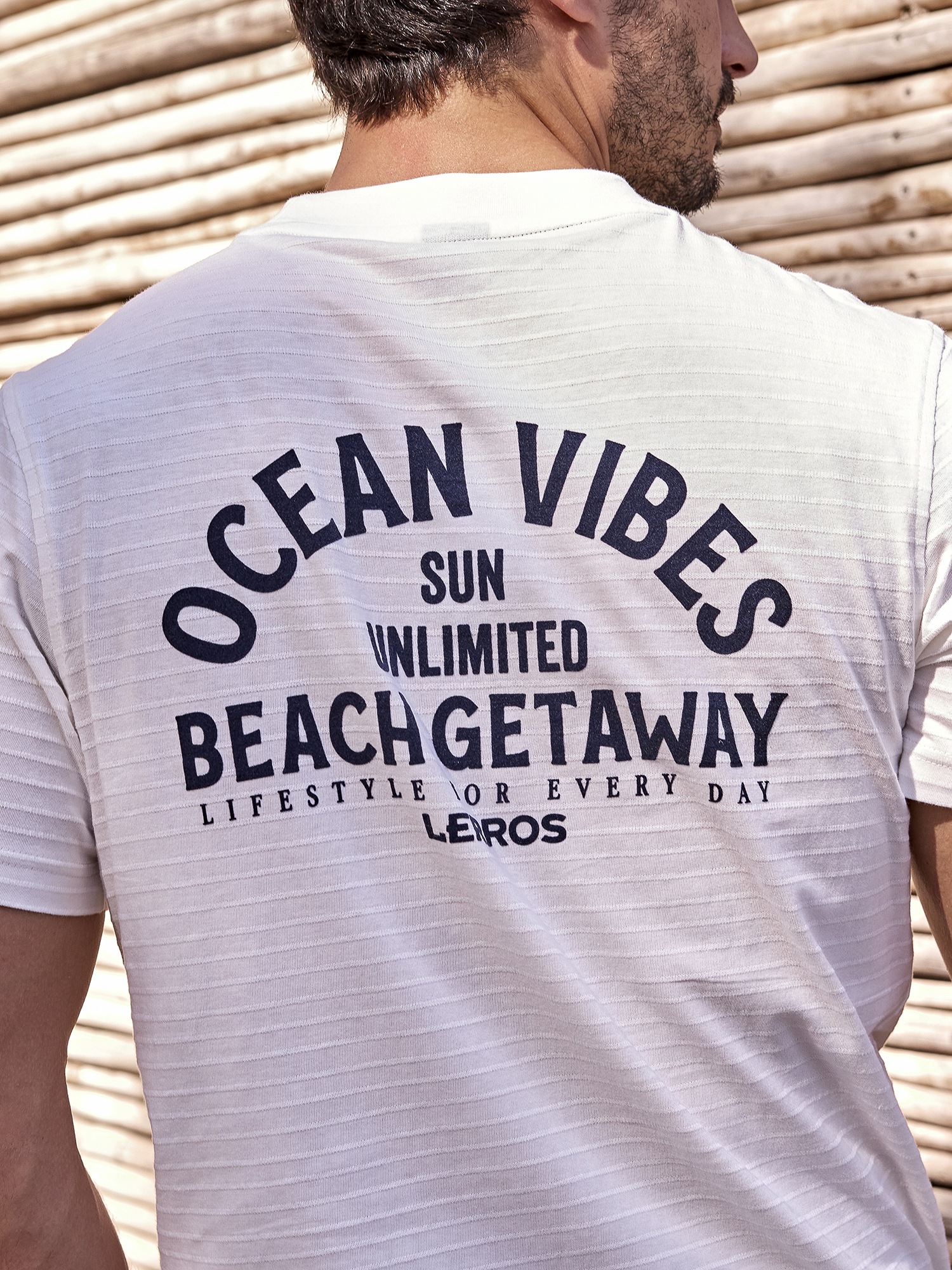 LERROS T-Shirt »LERROS Gestreiftes T-Shirt mit Front und Backprint«