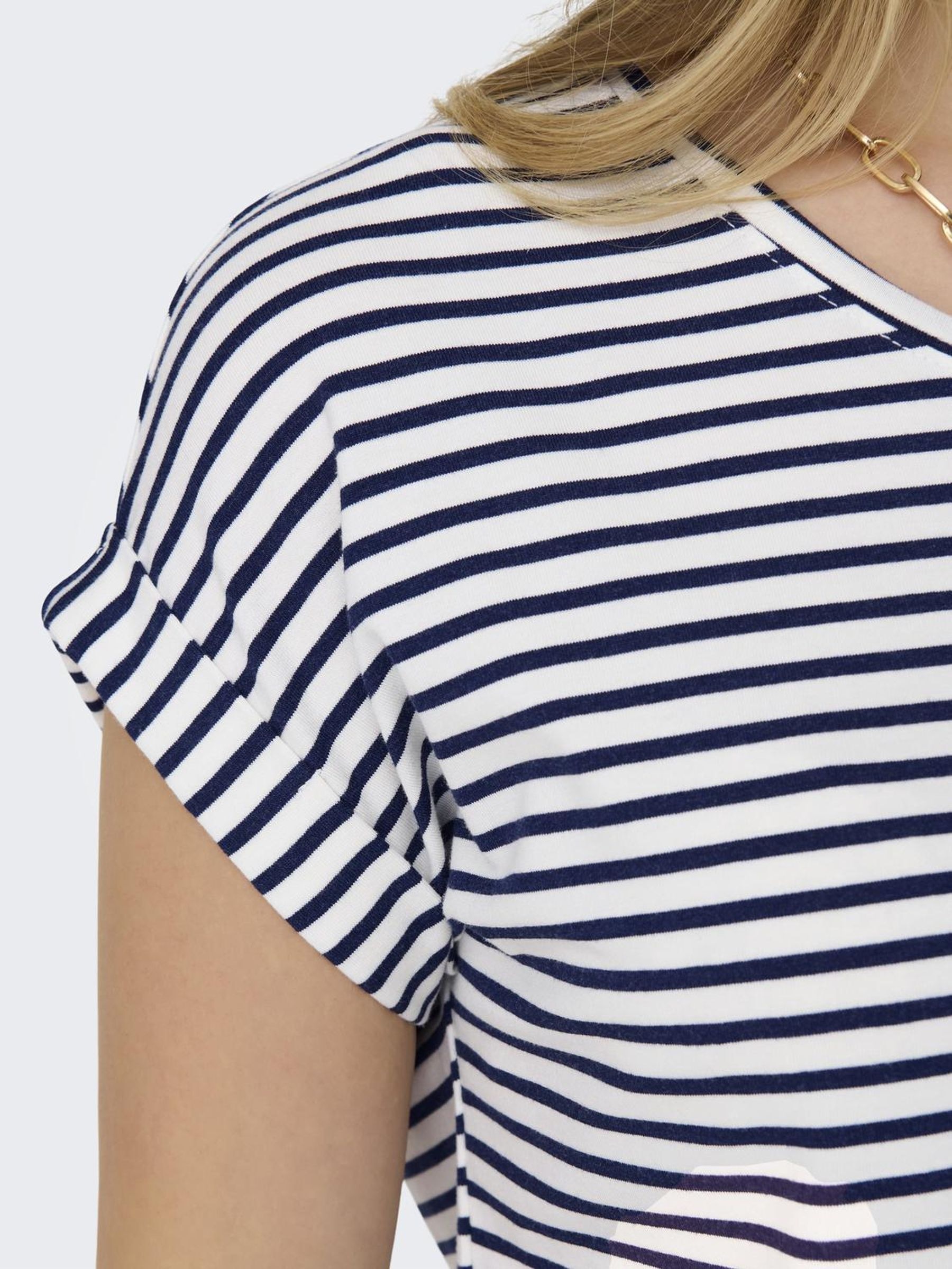 ONLY T-Shirt »ONLMOSTER STRIPE S/S O-NECK TOP JRS NOOS«, mit Aufschlag am Arm