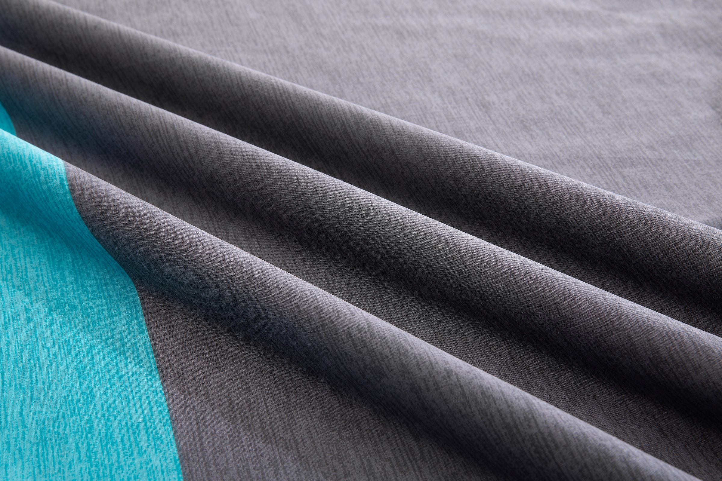 TOM TAILOR HOME Bettwäsche »Henry« 3 Stk. Bettwäsche aus Baumwolle, mit GRATIS-Zugabe: Sporthandtuch