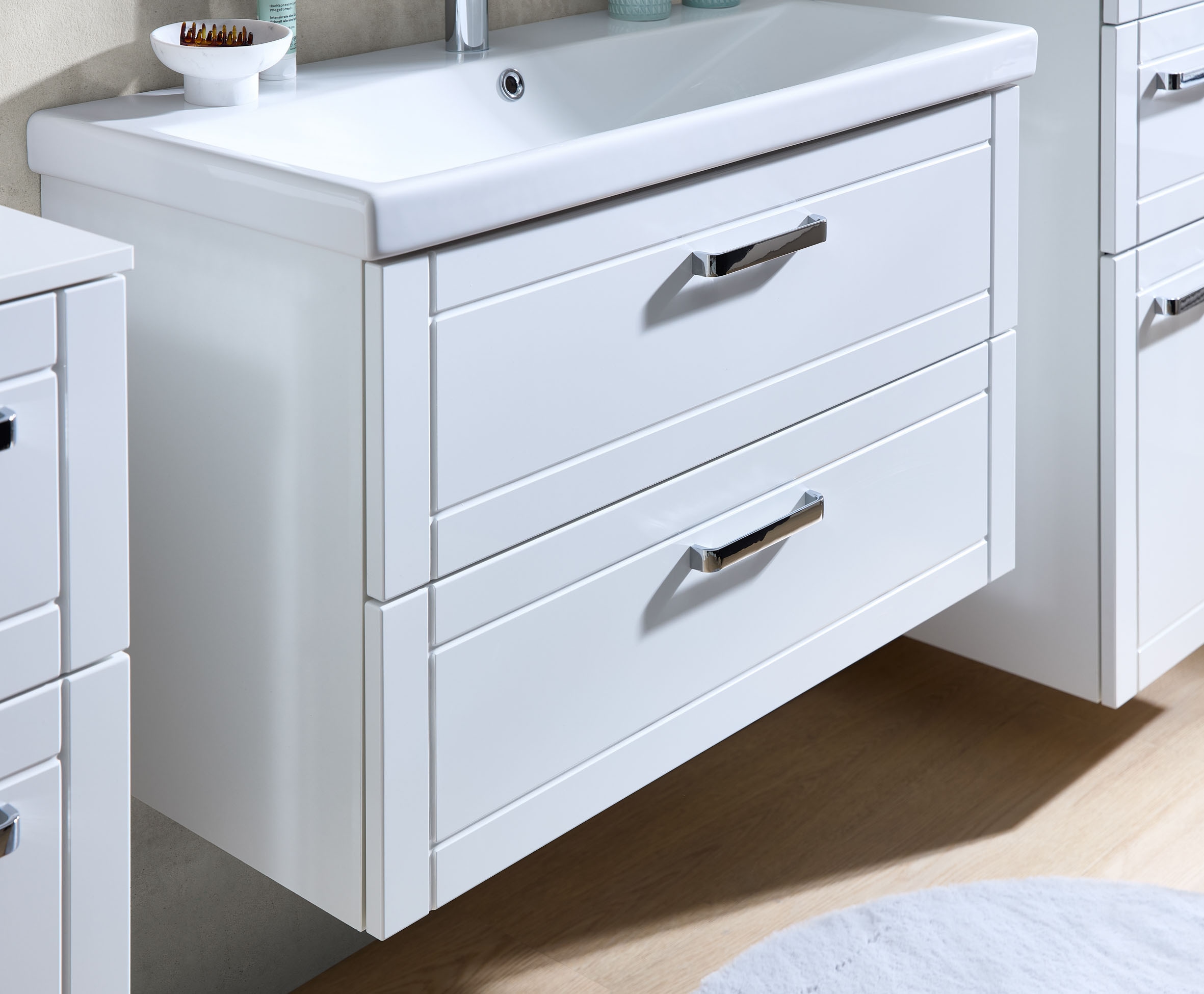 Saphir Badmöbel-Set »Serie 3007, Waschtisch mit Spiegelschrank« 3 Stk. tlg.