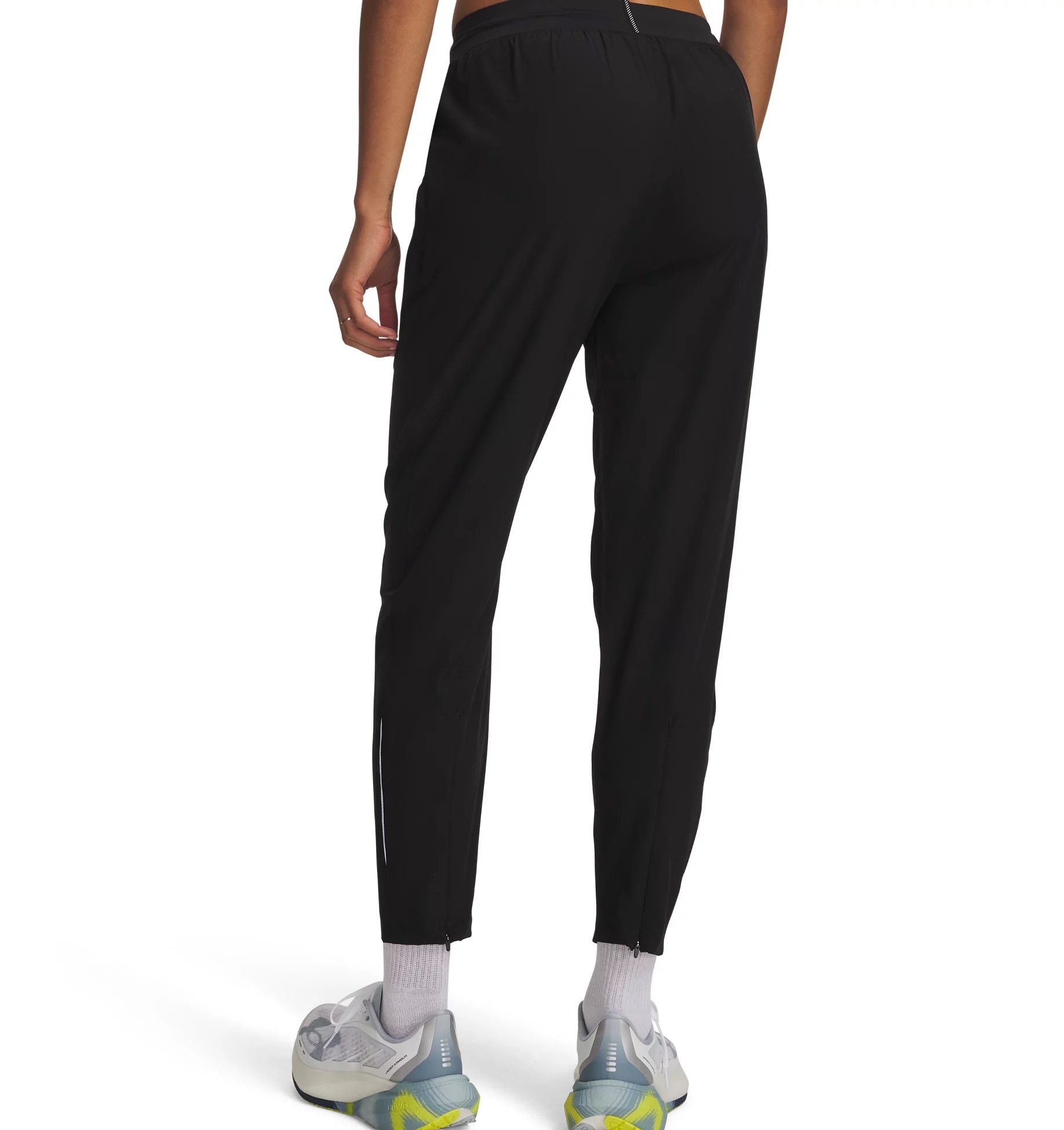 Under Armour® Laufhose »UA VELOCITI TRACK PANT«  Laufhose für Sportmode und Laufen, schwarze Grundfarbe