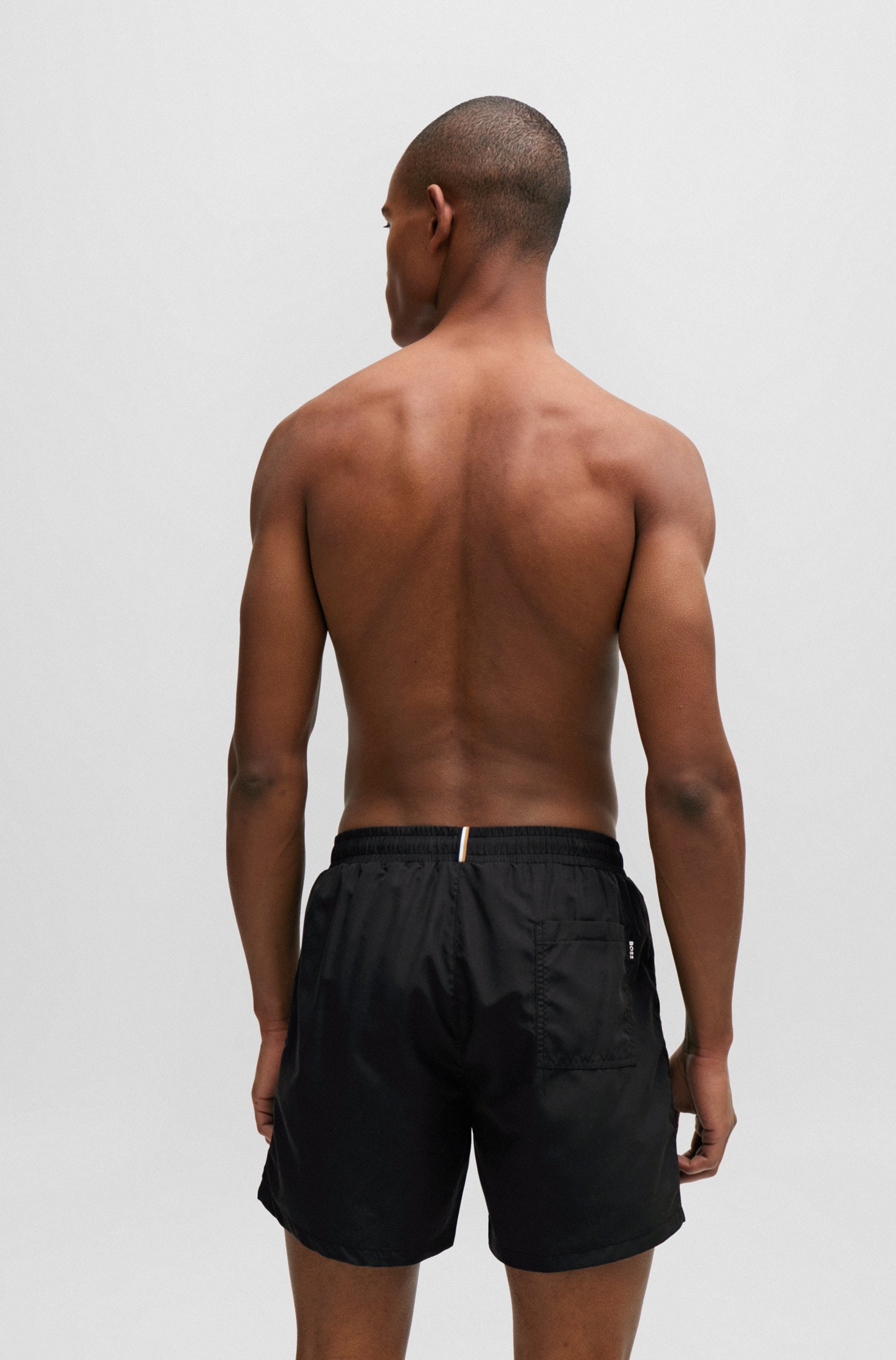 BOSS Badeshorts »Dolphin«, mit seitlichem Kontraststreifen