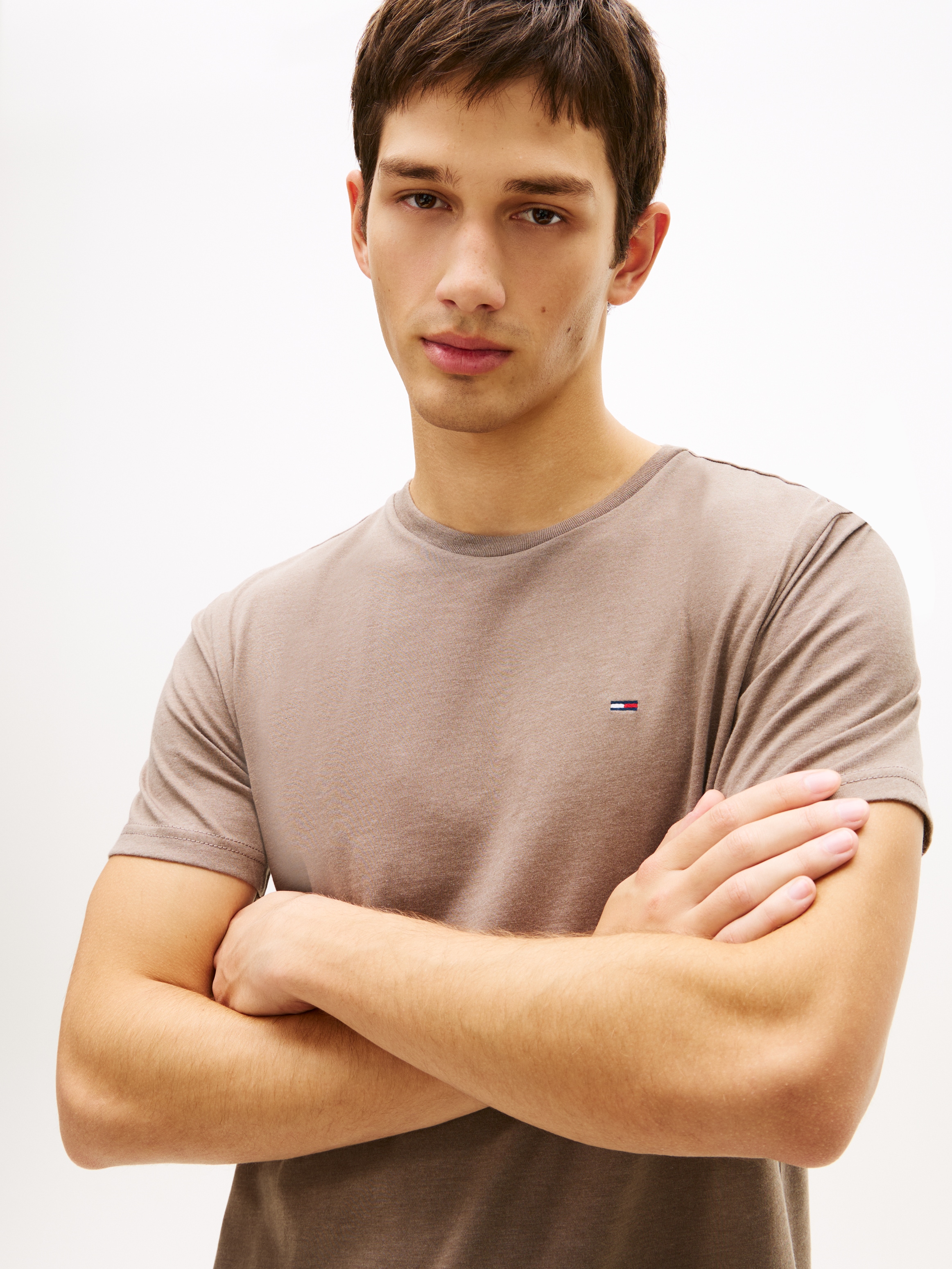Tommy Jeans T-Shirt »TJM XSLIM JASPE HTR TEE EXT« Mit Rundhalsausschnitt