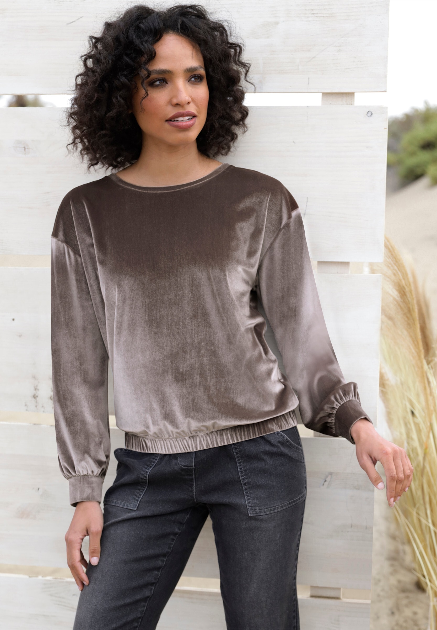 heine Shirtjacke »Samt-Shirt Rundhalsshirt in Samt-Optik«