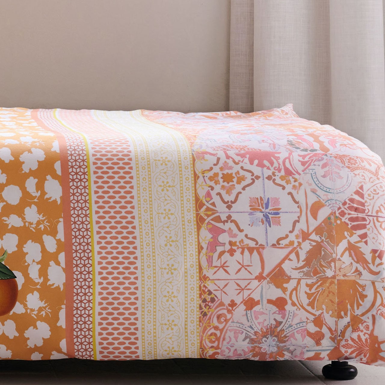 APELT Bettwäsche »Aurora« Paisley Design mit Streifen und Orangen