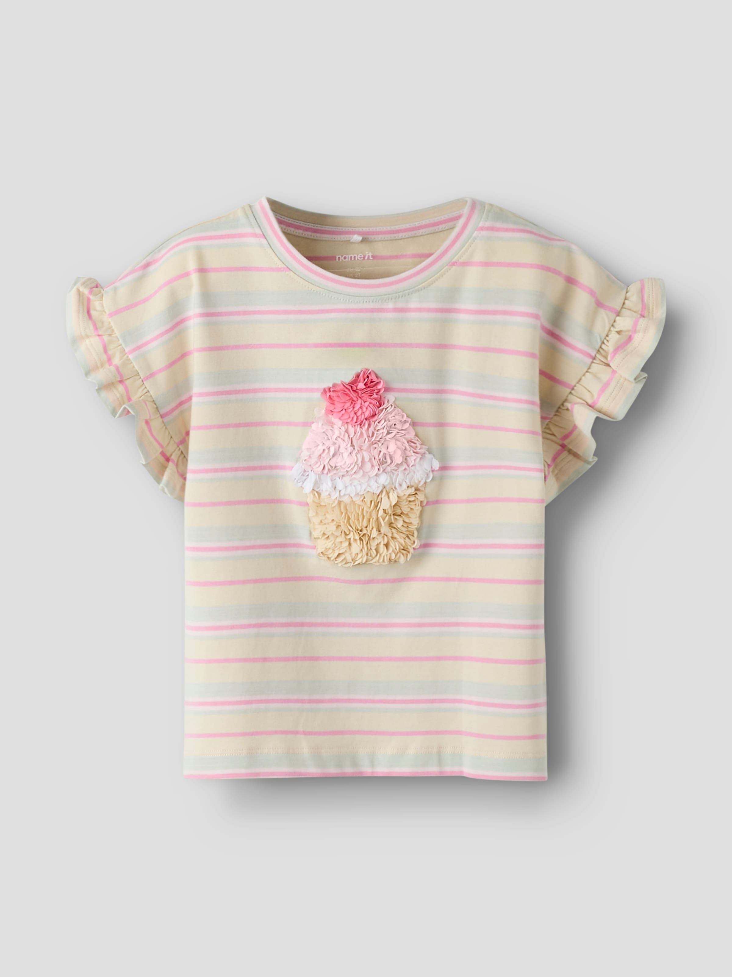 Name It Rundhalsshirt »NMFJOTRUM SS NREG TOP BOX« Baumwollmischung, regular fit
