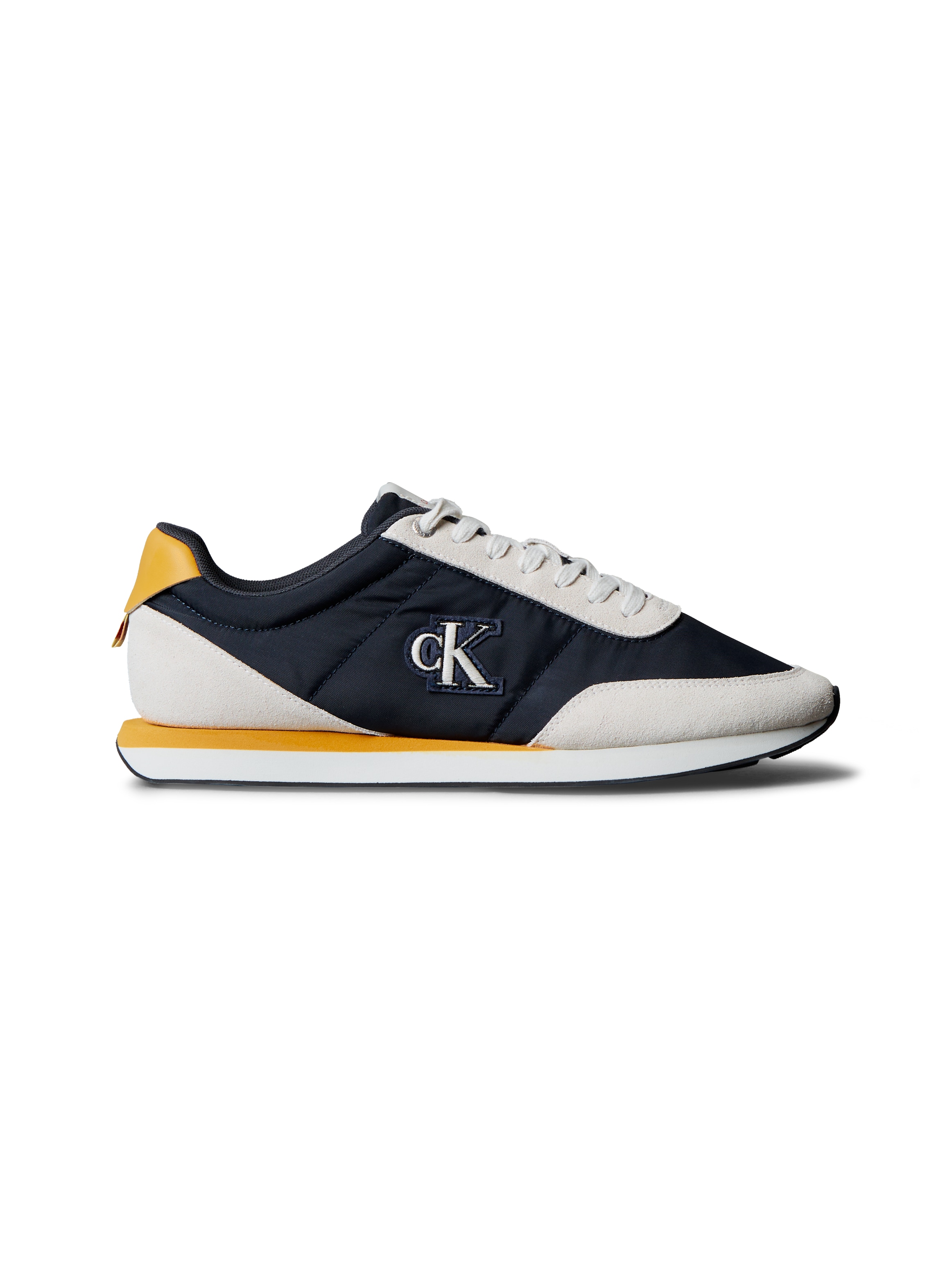 Calvin Klein Jeans Sneaker »RETRO RUNNER ESS MIX MAT«  Freizeitschuh, Halbschuh, Schnürschuh mit Logo-Emblem