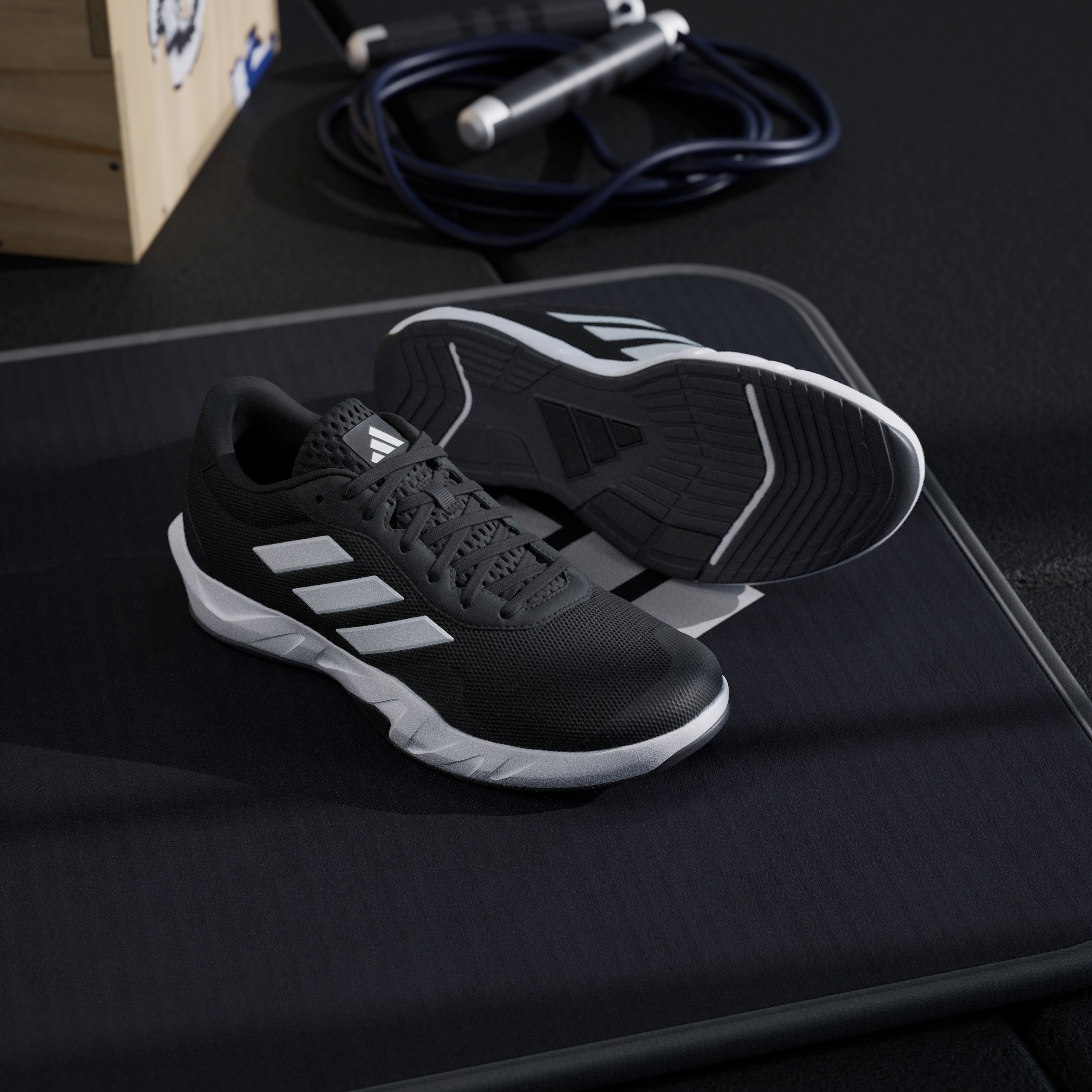 adidas Performance Trainingsschuh »AMPLIMOVE TRAINER«