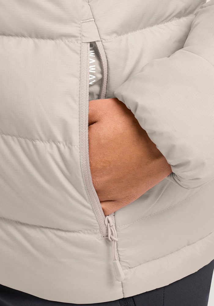 Jack Wolfskin Daunenjacke »ATHER DOWN HOODY W RDS«, mit Kapuze