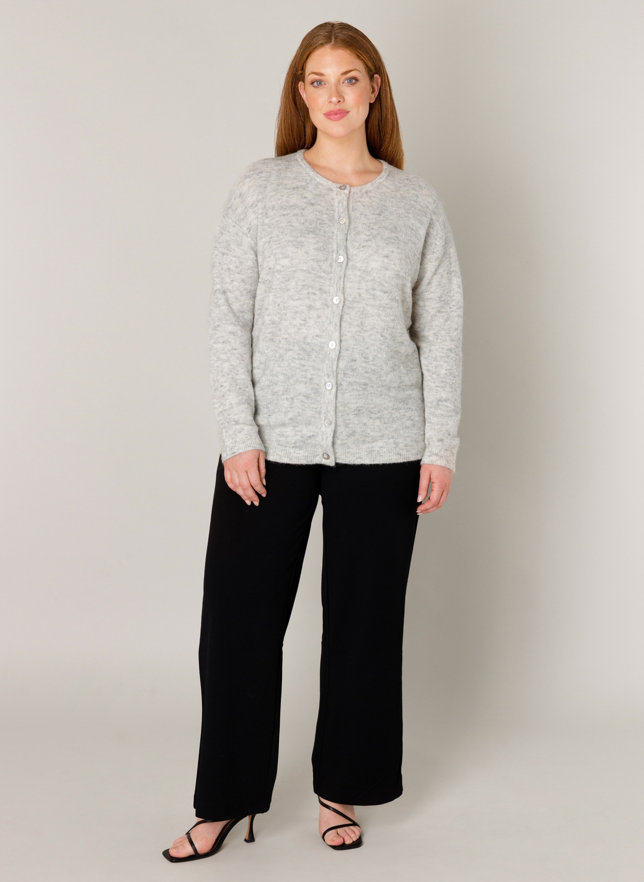 Base Level Curvy Cardigan »Yulia«, mit Wolle