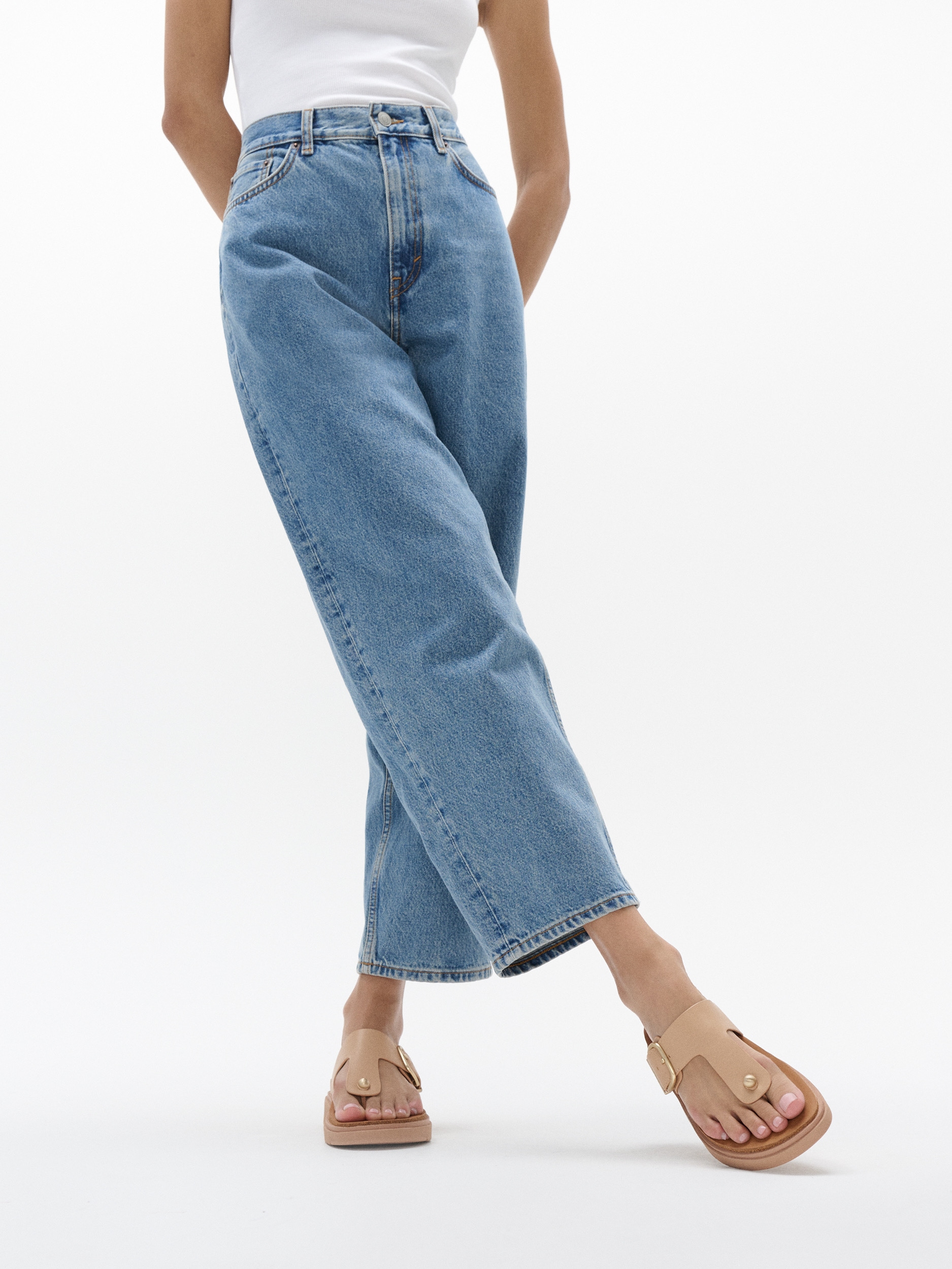 Fitflop Zehentrenner »GEN-FF«, Keilabsatz, Sommerschuh, Schlappen mit verstellbarer Schnalle