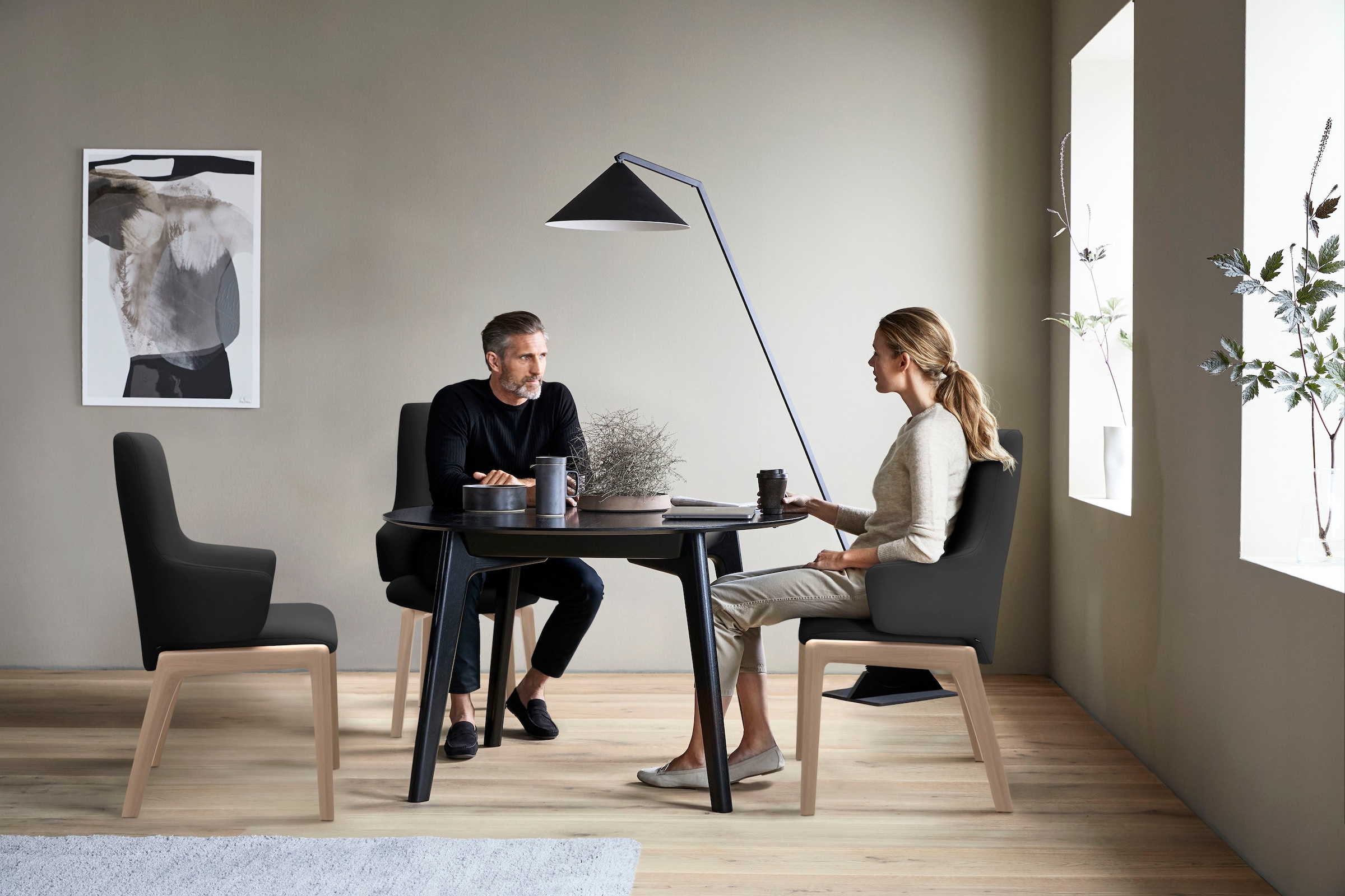 Stressless® Polsterstuhl »Laurel«, Leder PALOMA, High Back mit Armlehne, Größe L, mit abgerundeten Beinen in Walnuss