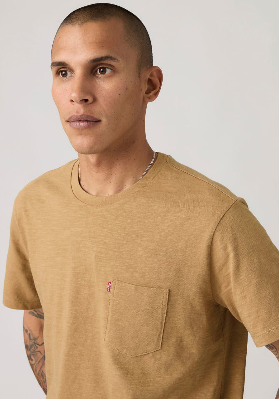 Levi's® T-Shirt »CLASSIC POCKET TEE« mit aufgesetzter Brusttasche
