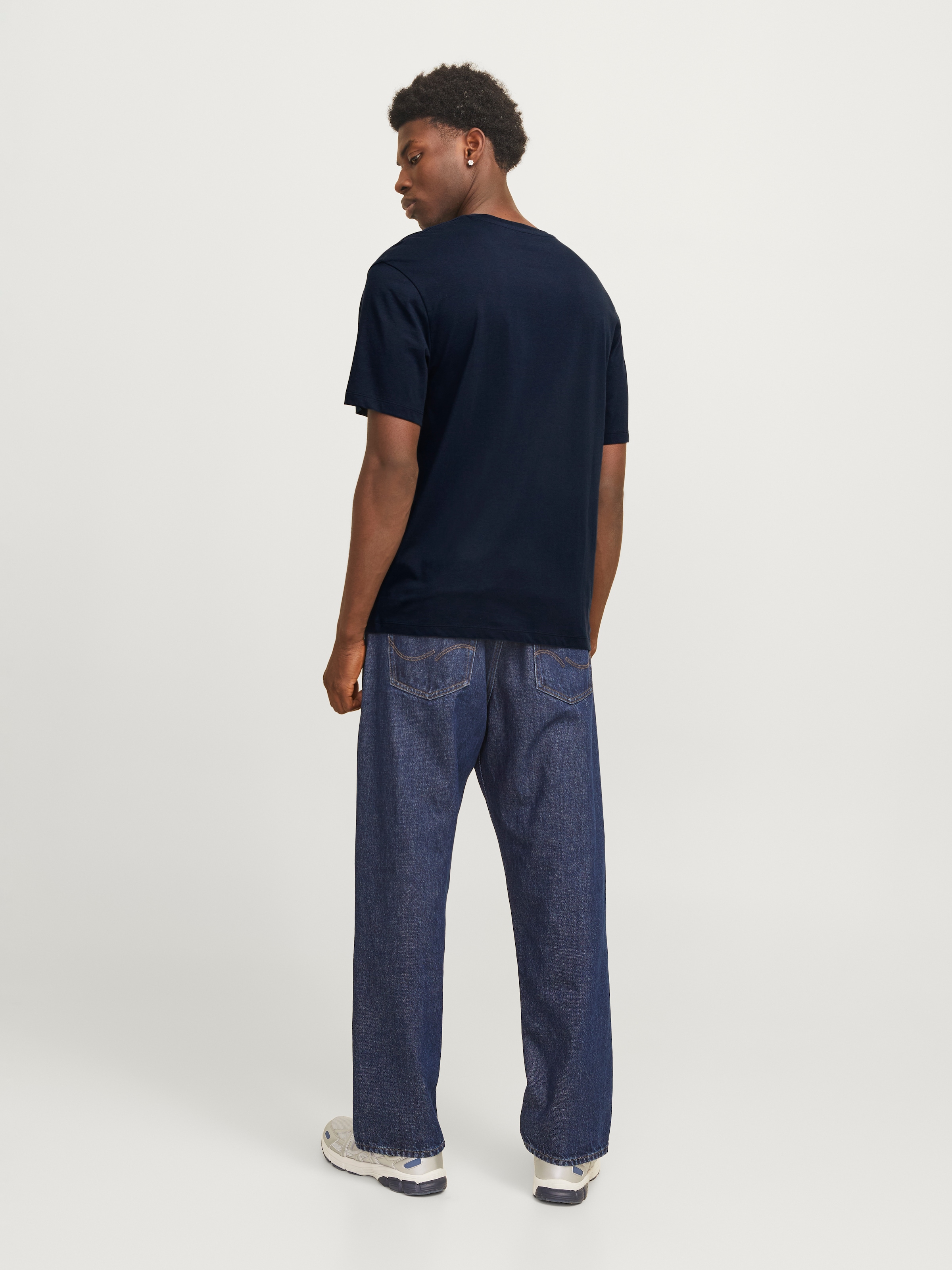 Jack & Jones Rundhalsshirt »JJECORP GRAPHIC TEE SS O-NECK NOOS«, mit Logo Print