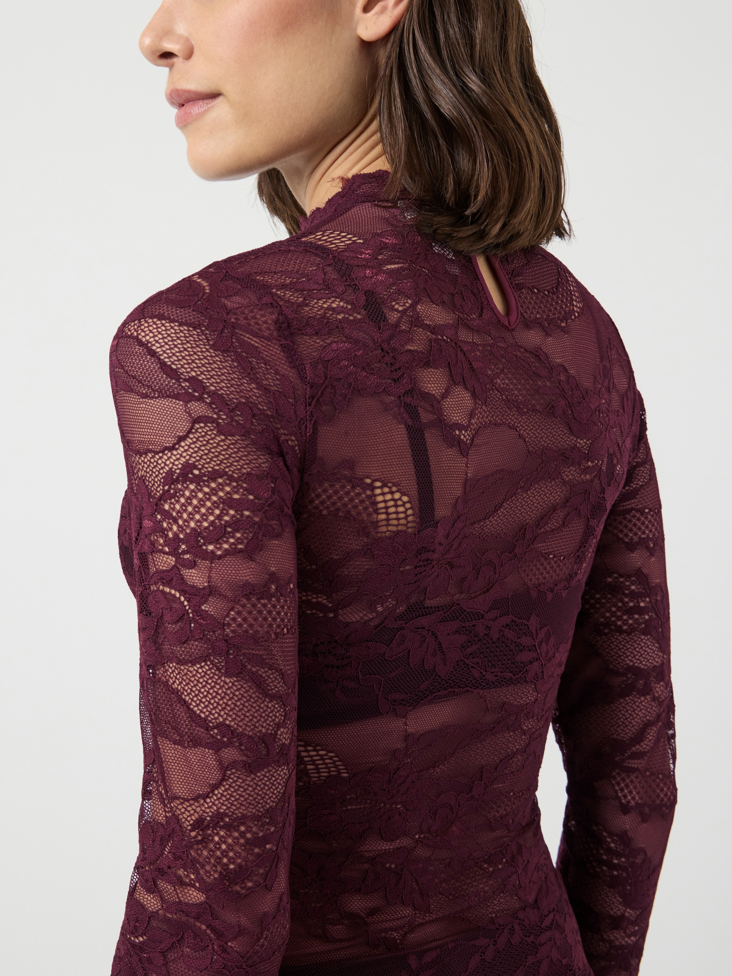 Y.A.S Langarmshirt »YASLACEY LS LACE TOP S. NOOS«