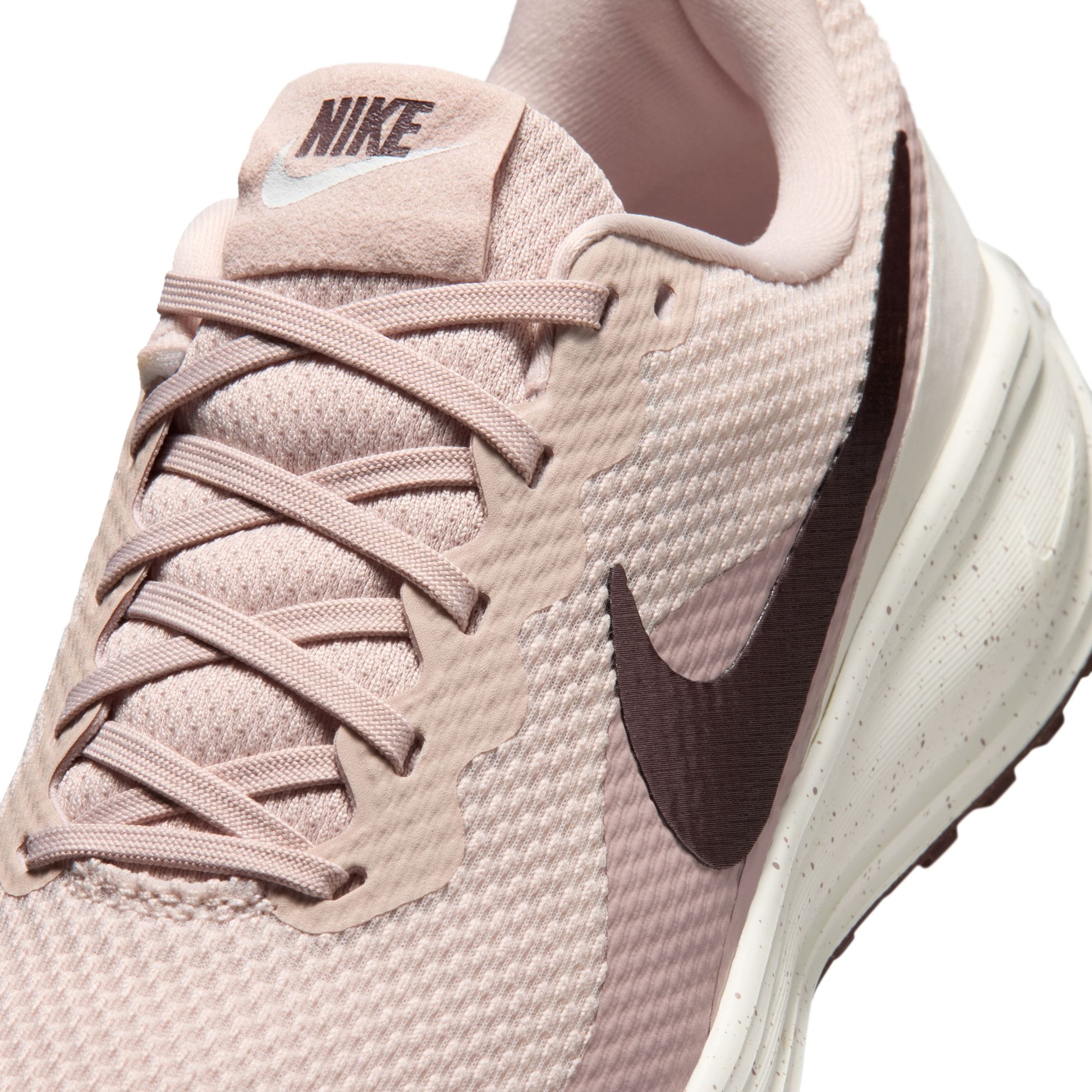 Nike Laufschuh »W REVOLUTION 8 SE«