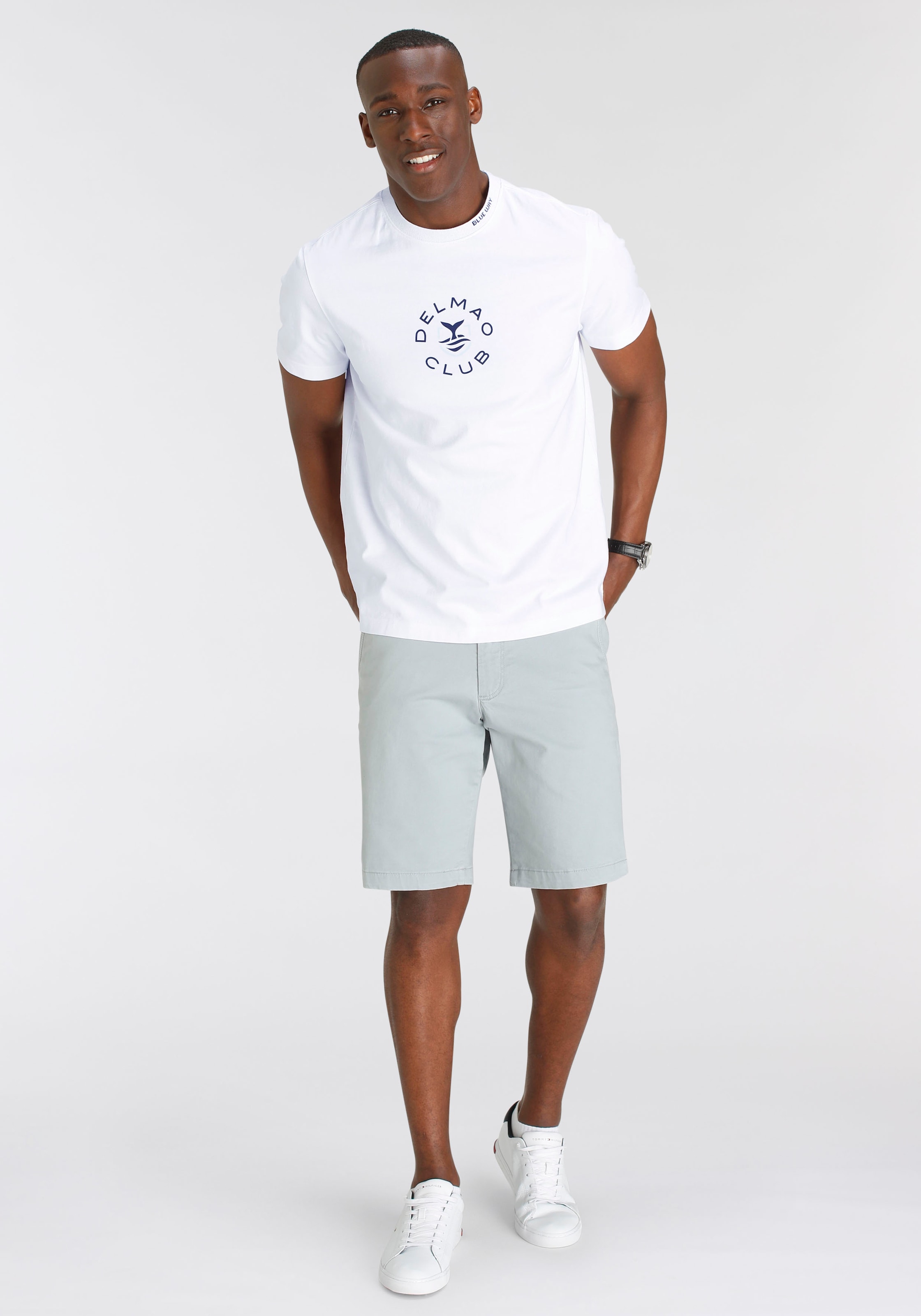 DELMAO T-Shirt, Kurzarm, lässige Passform, mit Print und Schriftzug, Rundhals
