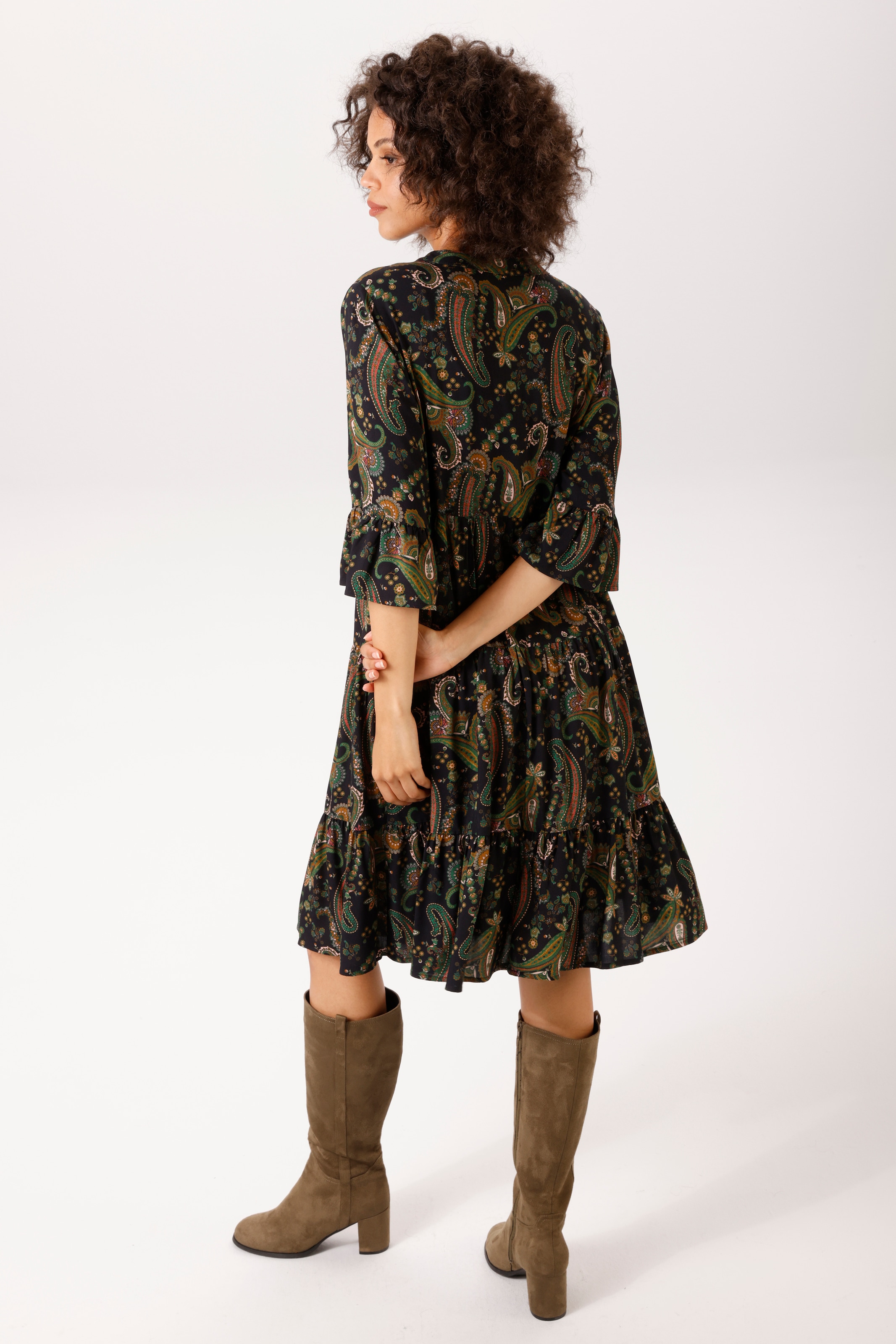 Aniston CASUAL Tunikakleid mit farbenfrohen Paisley-Muster bedruckt - NEUE KOLLEKTION