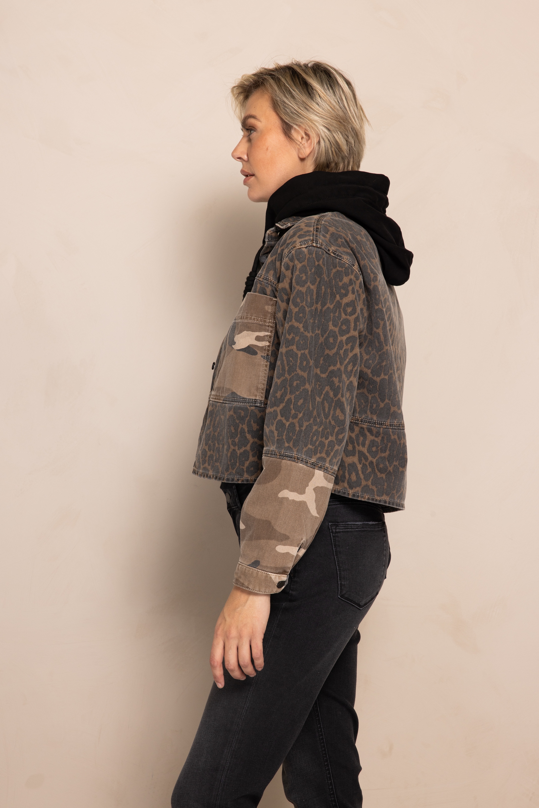 Zhrill Blouson »ZHLOUIE« ohne Kapuze mit Animal-Print