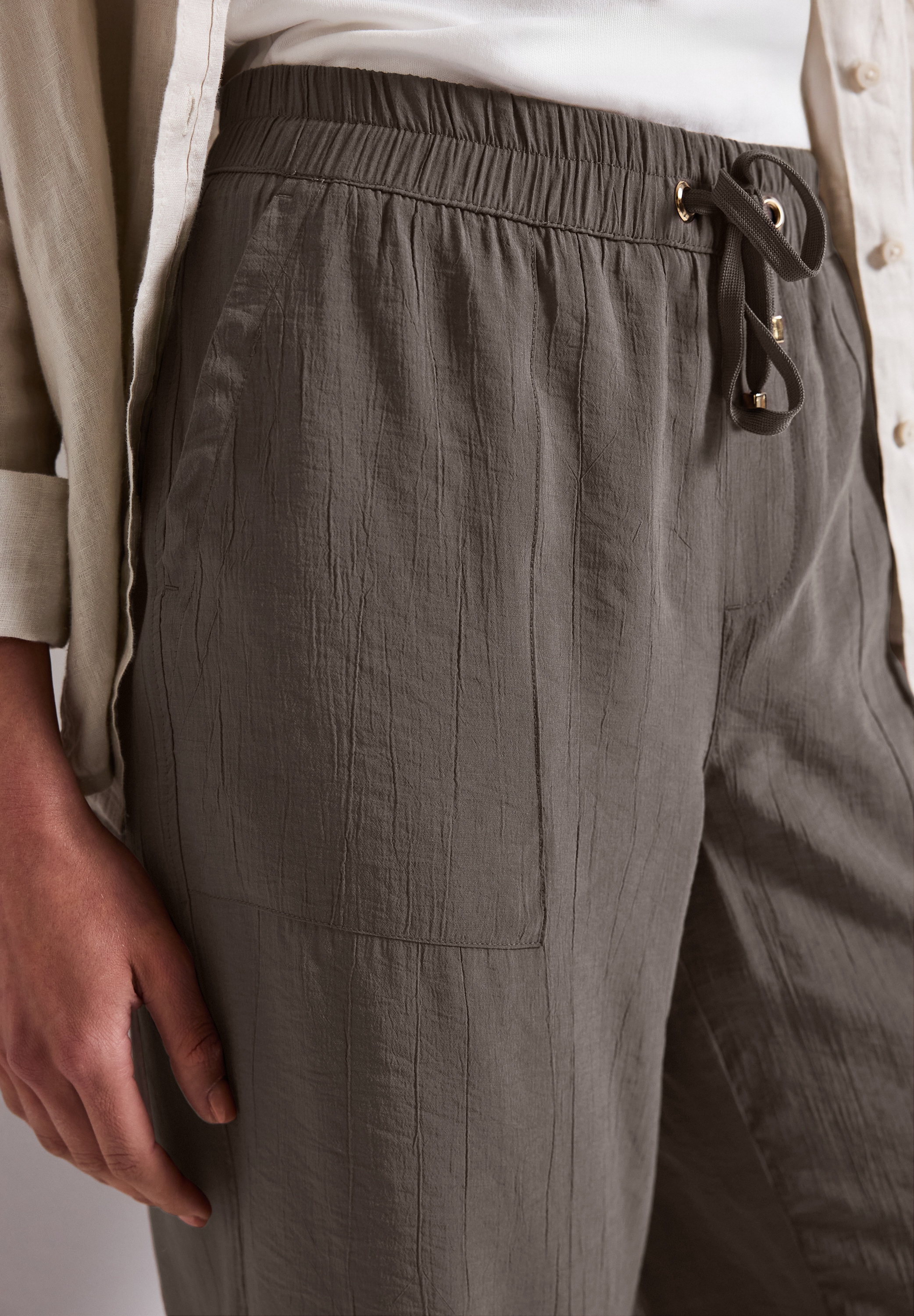 STREET ONE Stoffhose, mit Crinkle-Struktur, Wide Leg