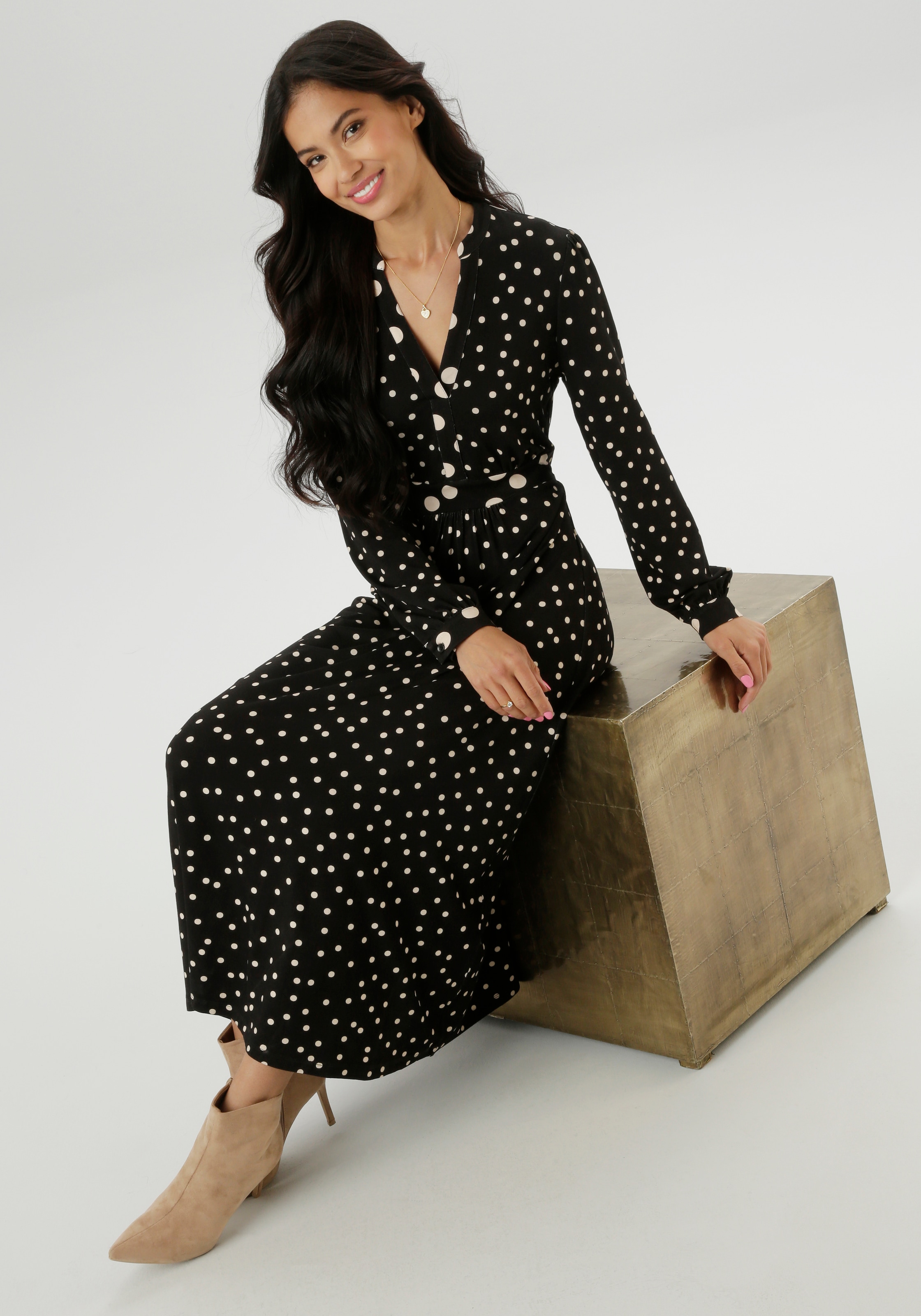 Aniston SELECTED Midikleid, mit raffiniertem Tupfendruck - NEUE KOLLEKTION
