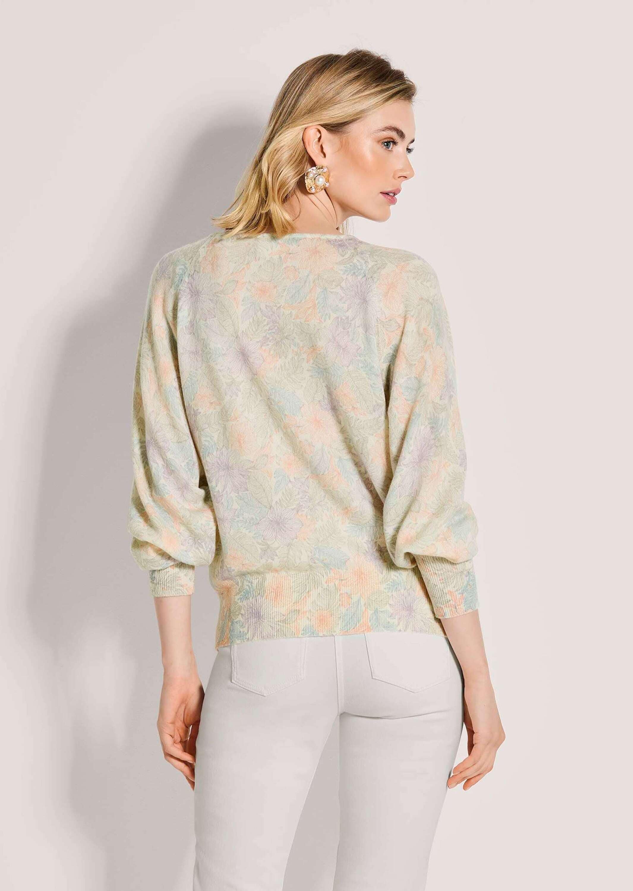 MADELEINE Longpullover »Kaschmirpullover Druckpullover mit zartem Blütenmuster« Fledermaus-Silhouette